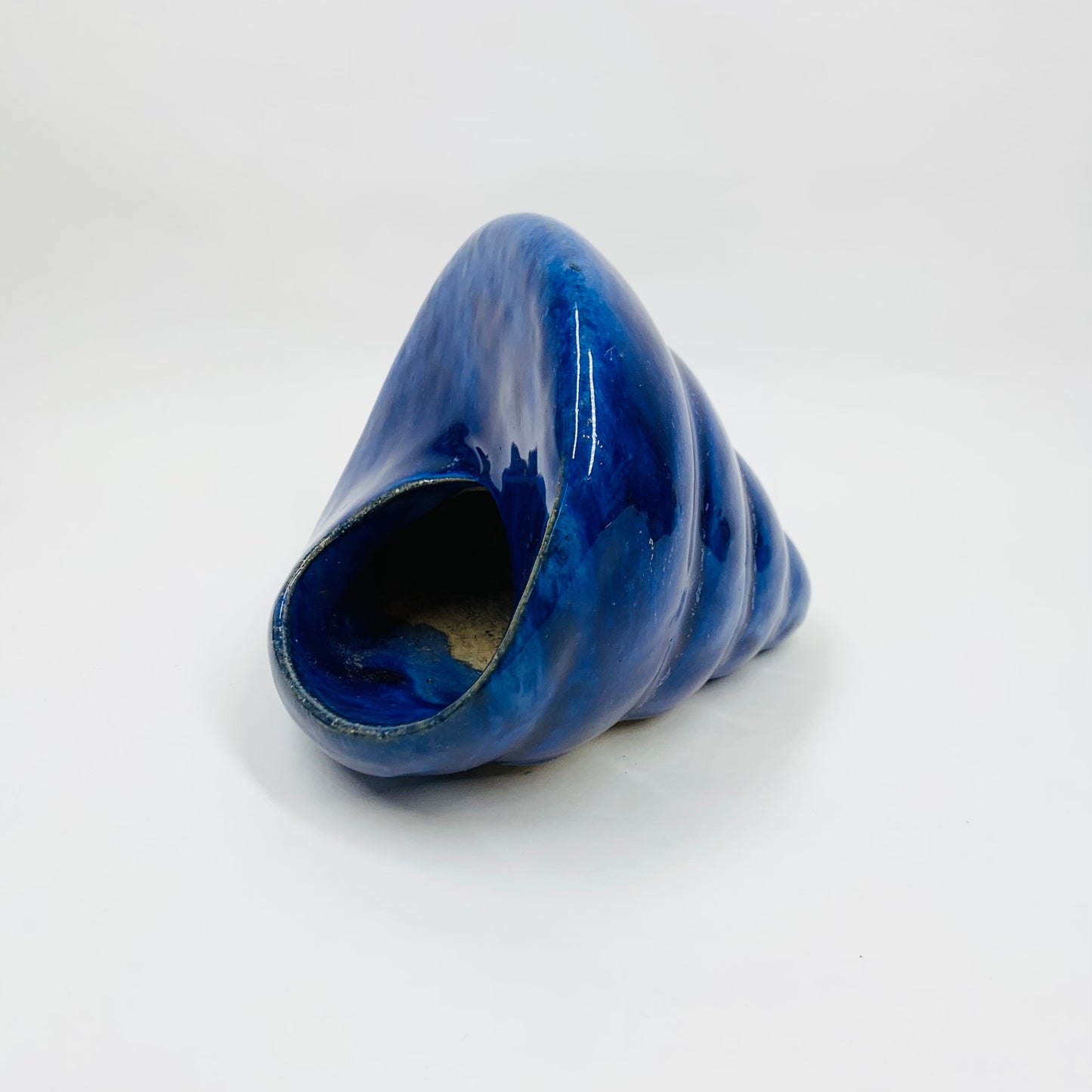 1970s COBALT BLUE POTTERY SHELL