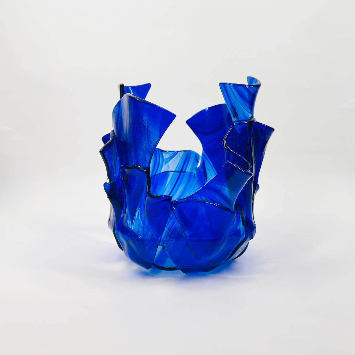 1980s HAND MADE COBALT BLUE FUSED GLASS HANDKERCHIEF BOWL/VASE
