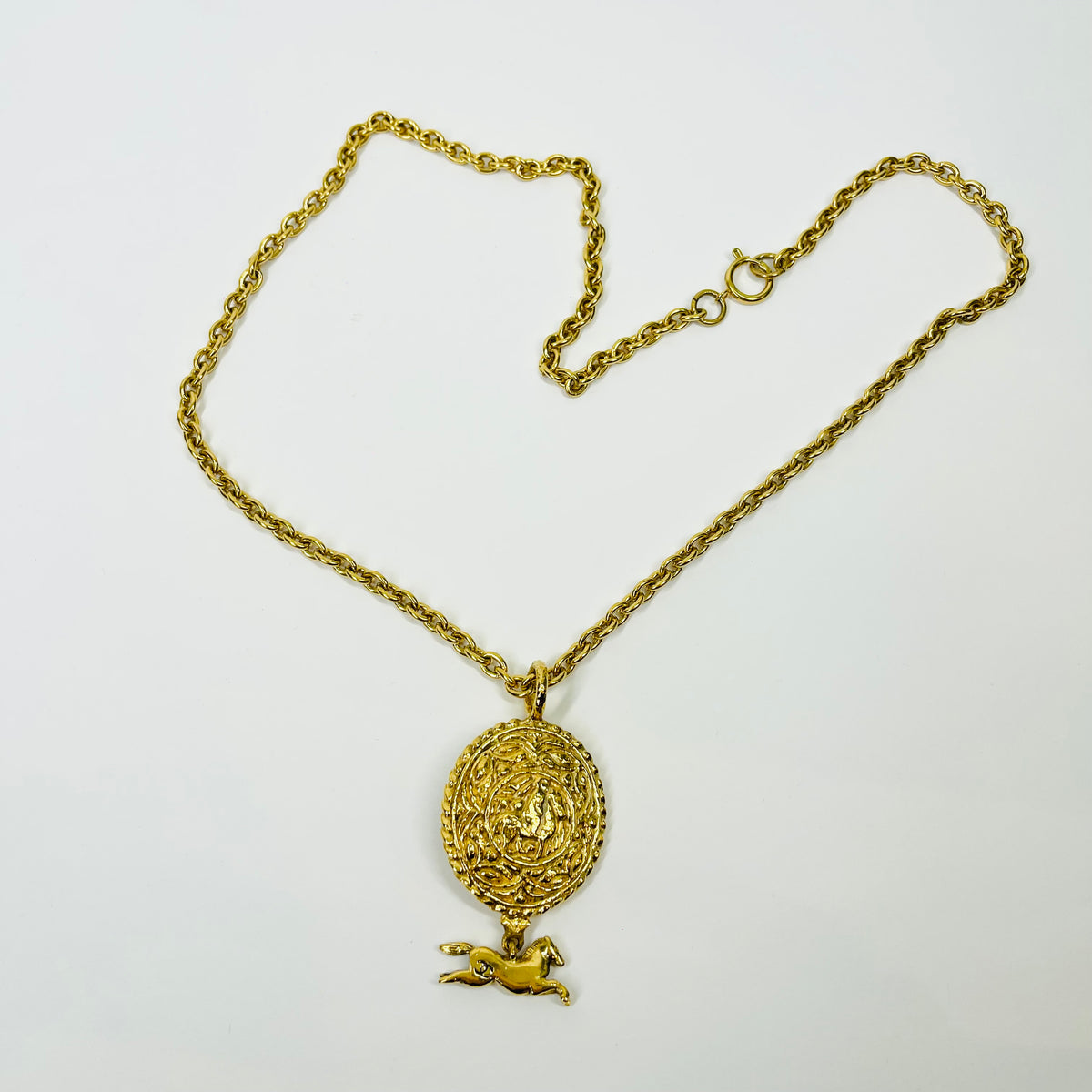 1980s CHANEL CC LOGO HORSE MEDALLION NECKLACE/BELT