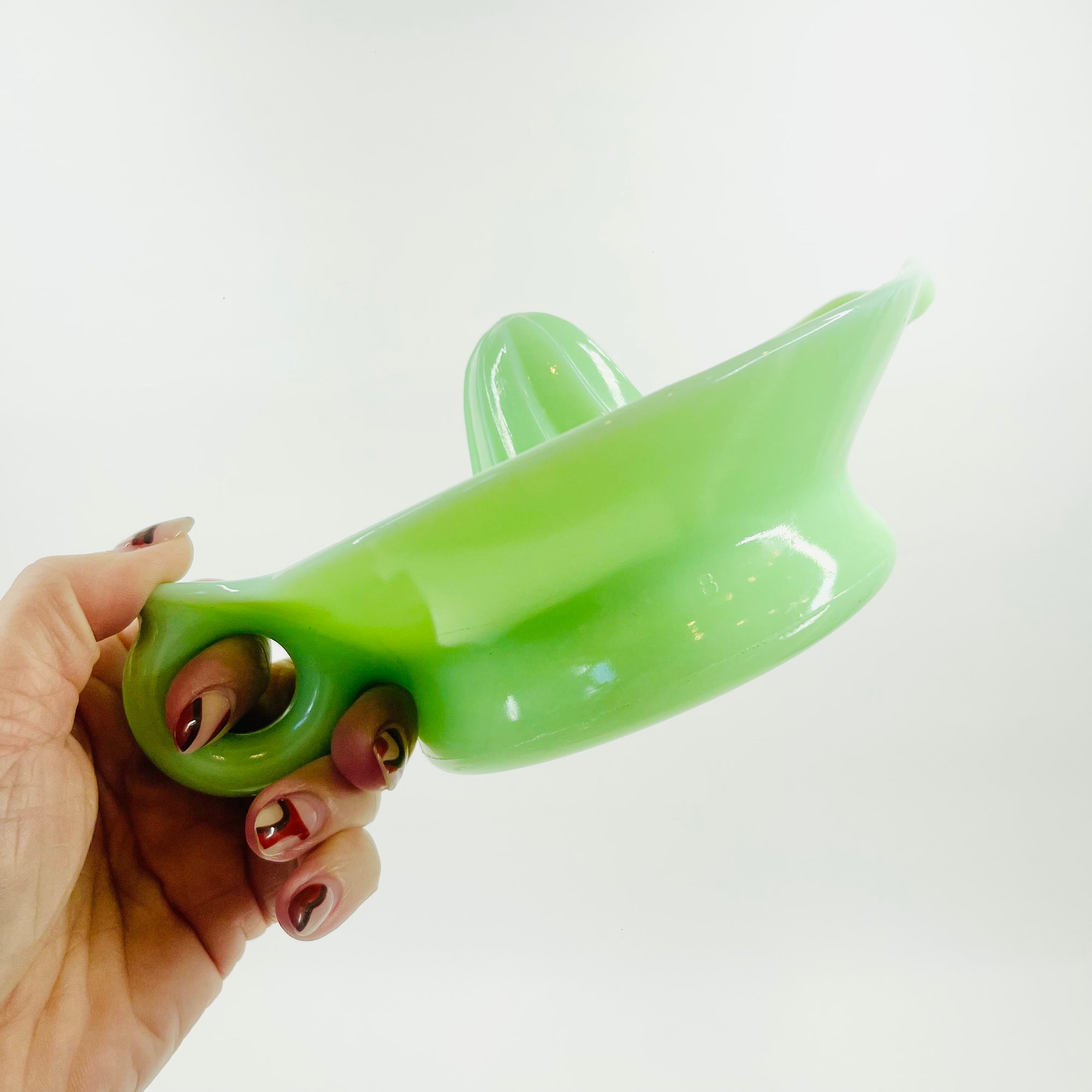 ANTIQUE AMERICAN GREEN JADEITE MILK URANIUM GLASS JUICER