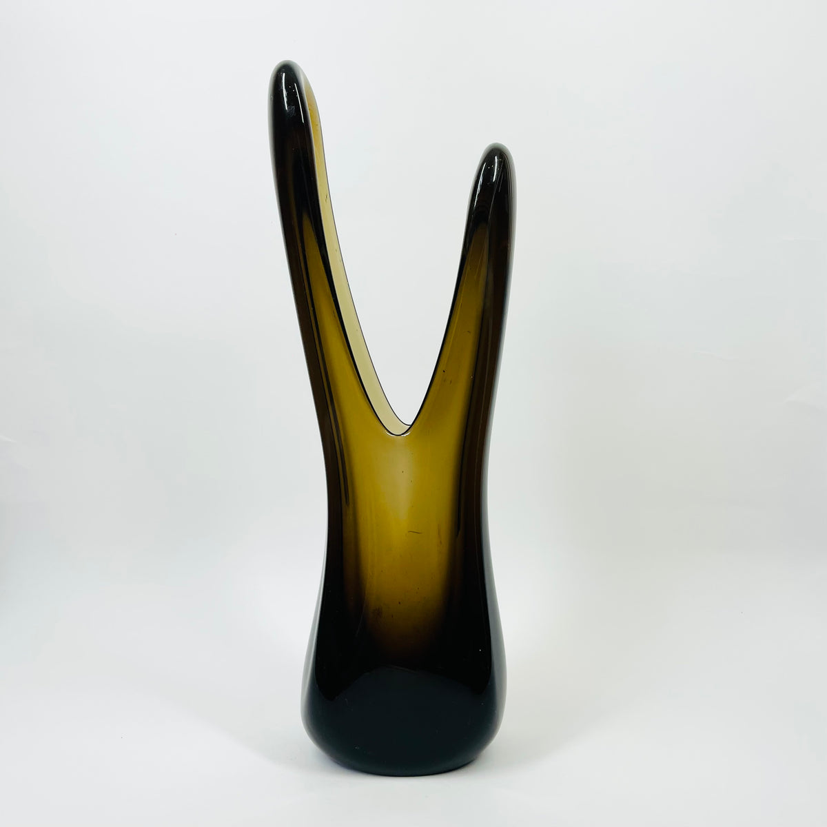 1960s MURANO BROWN SOMMERSO GLASS SWUNG VASE