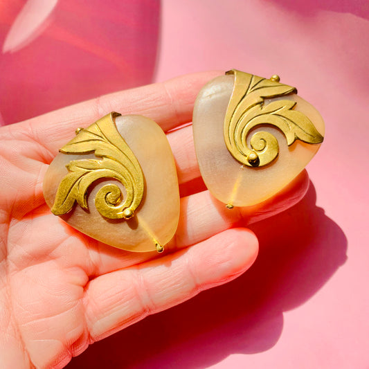 1950s RESIN BRASS COIL STATEMENT CLIP ON EARRINGS