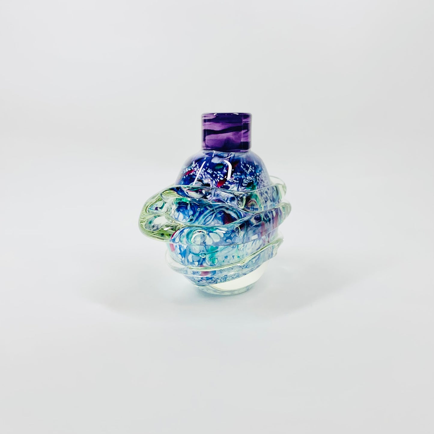 90s MOUTH BLOWN ART GLASS POSY VASE