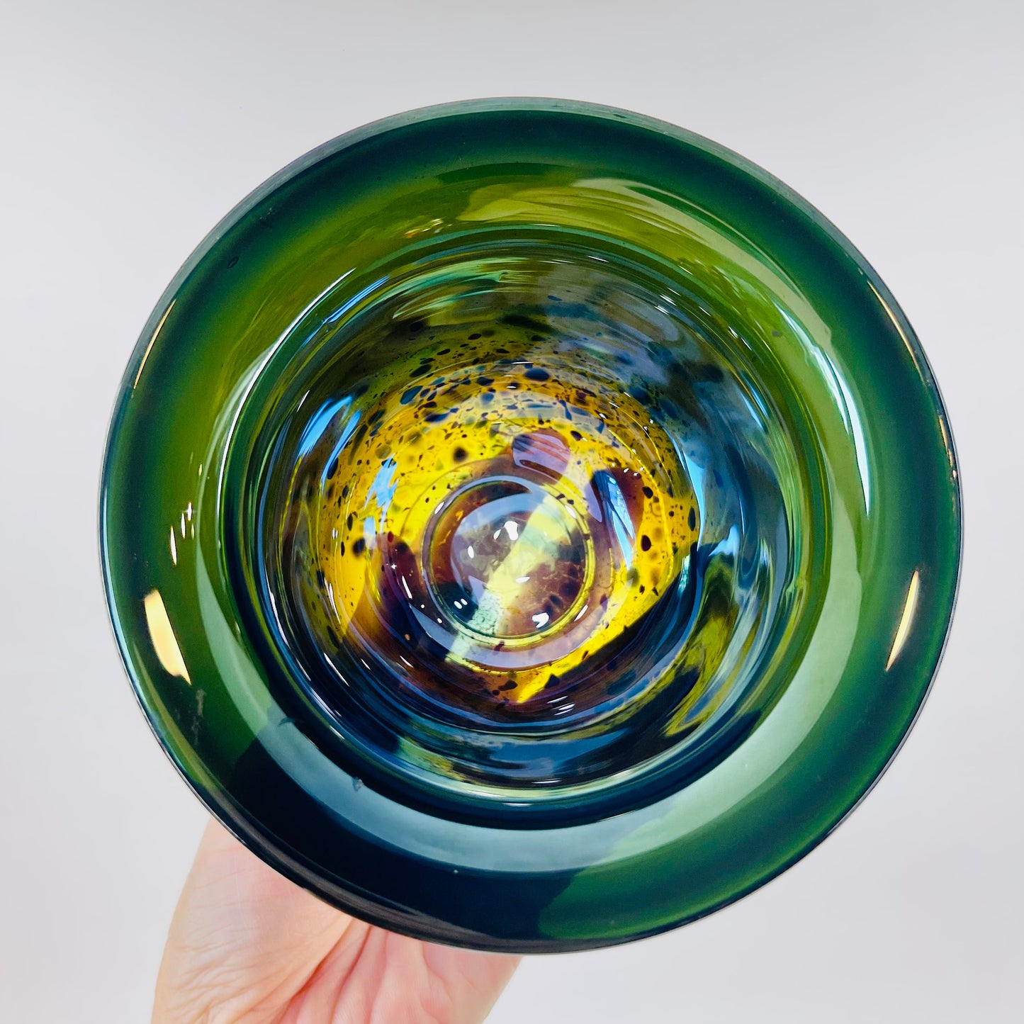 ABSTRACT ART GLASS SMALL BOWL BY ROLLIN KARG