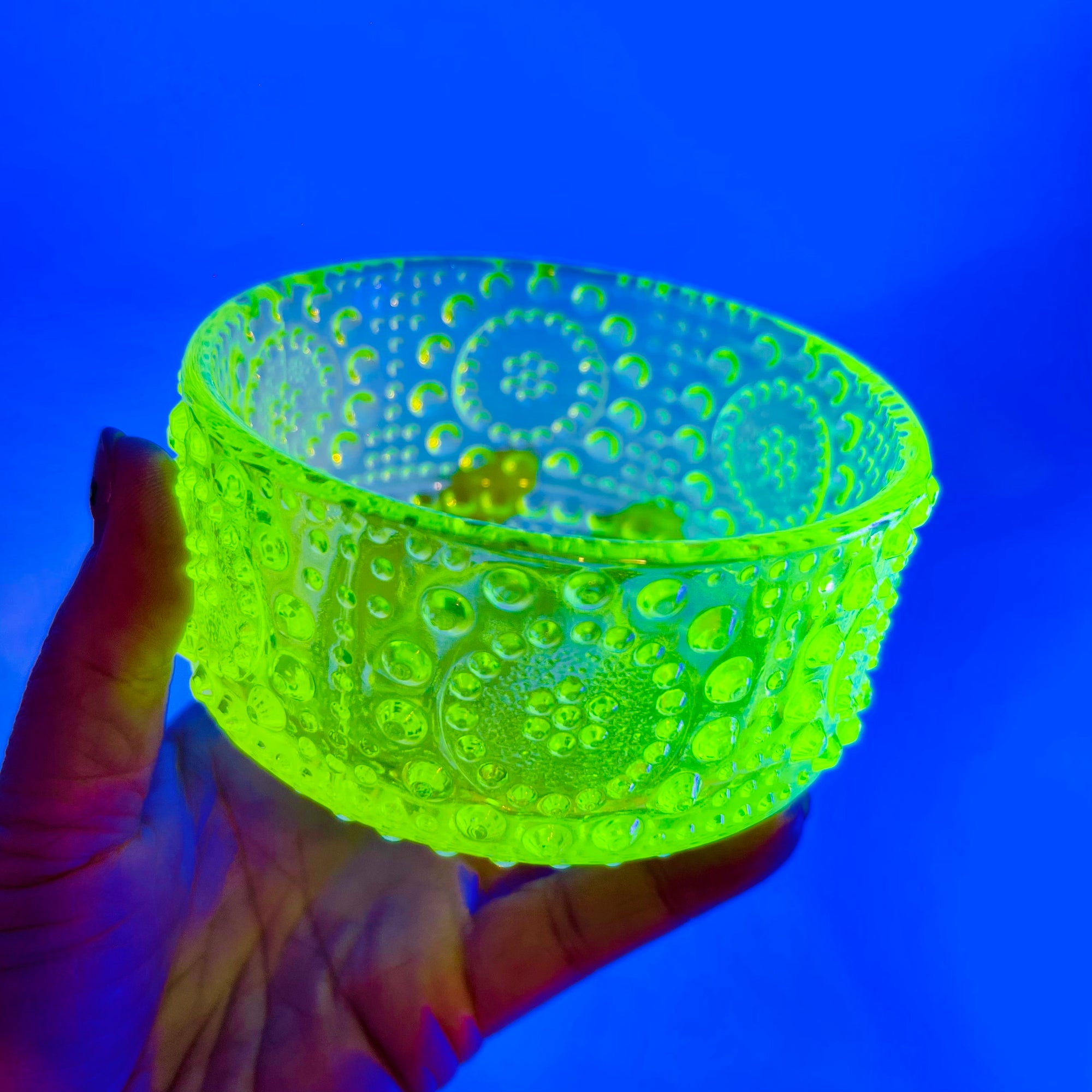 MIDCENTURY FINNISH URANIUM GLASS GRAPPONIA BOWL BY NANNY STILL FOR RIIHIMAEN LASI