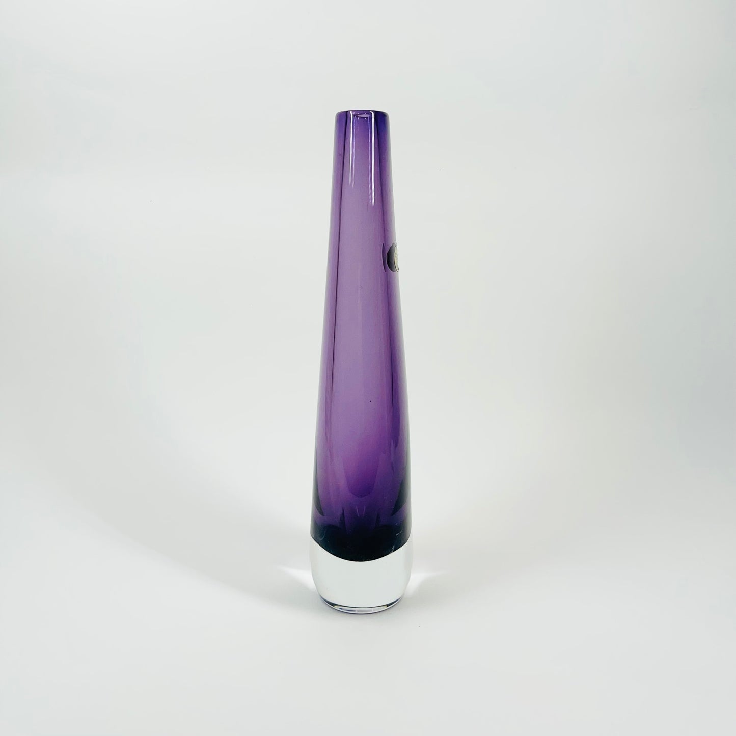 1970s SWEDISH ASEDA PURPLE SOMMERSO GLASS POSY VASE