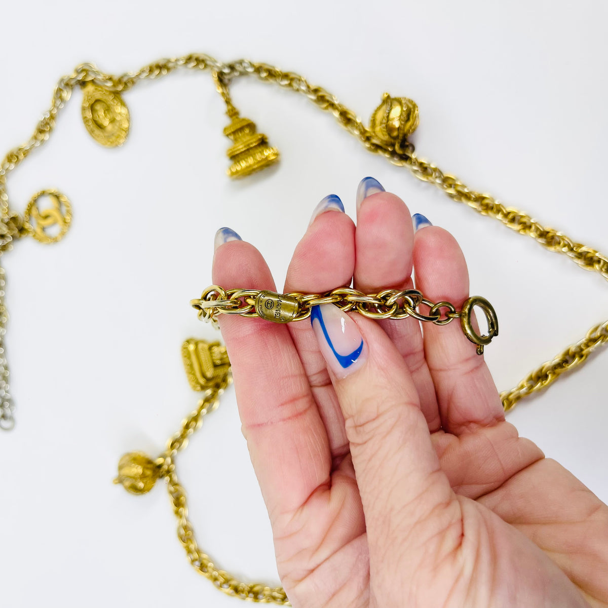 1980s CHANEL LIMITED EDITION GOLD PLATED CHARMS NECKLACE/BELT