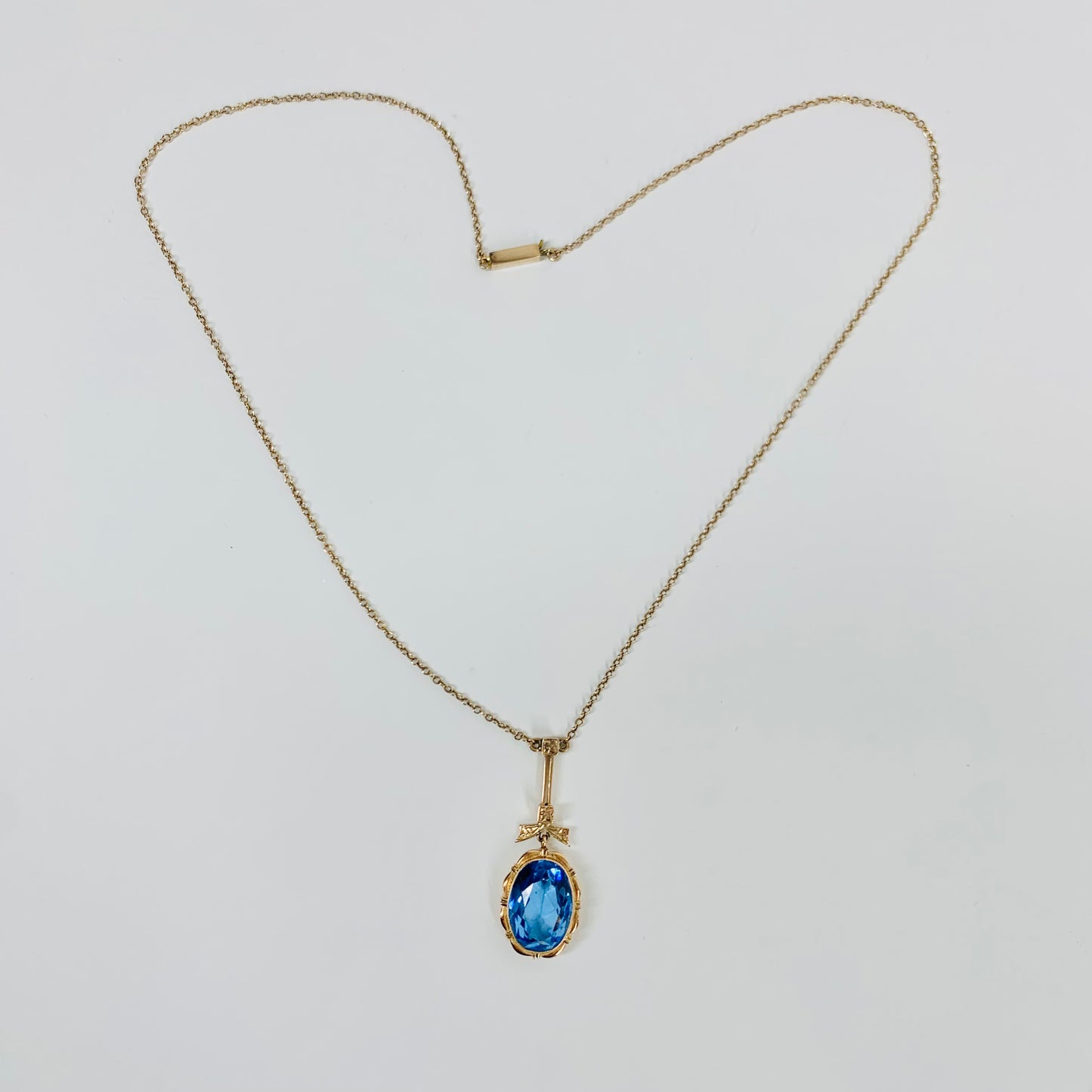 ANTIQUE 9K EDWARDIAN BLUE GLASS DROP PENDANT NECKLACE