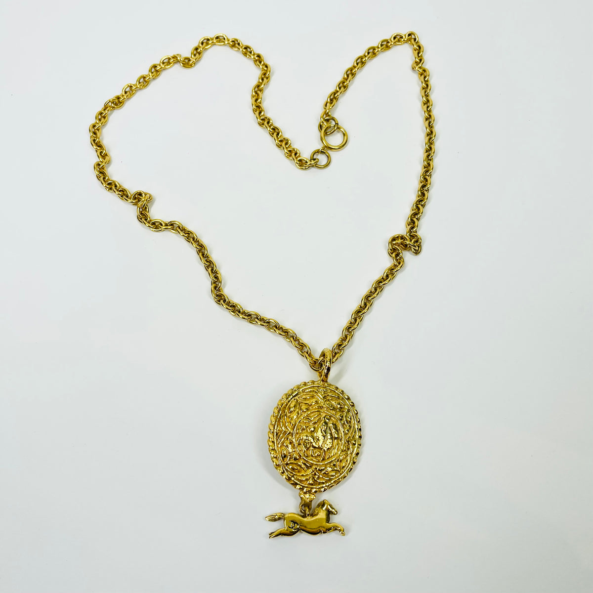 1980s CHANEL CC LOGO HORSE MEDALLION NECKLACE/BELT