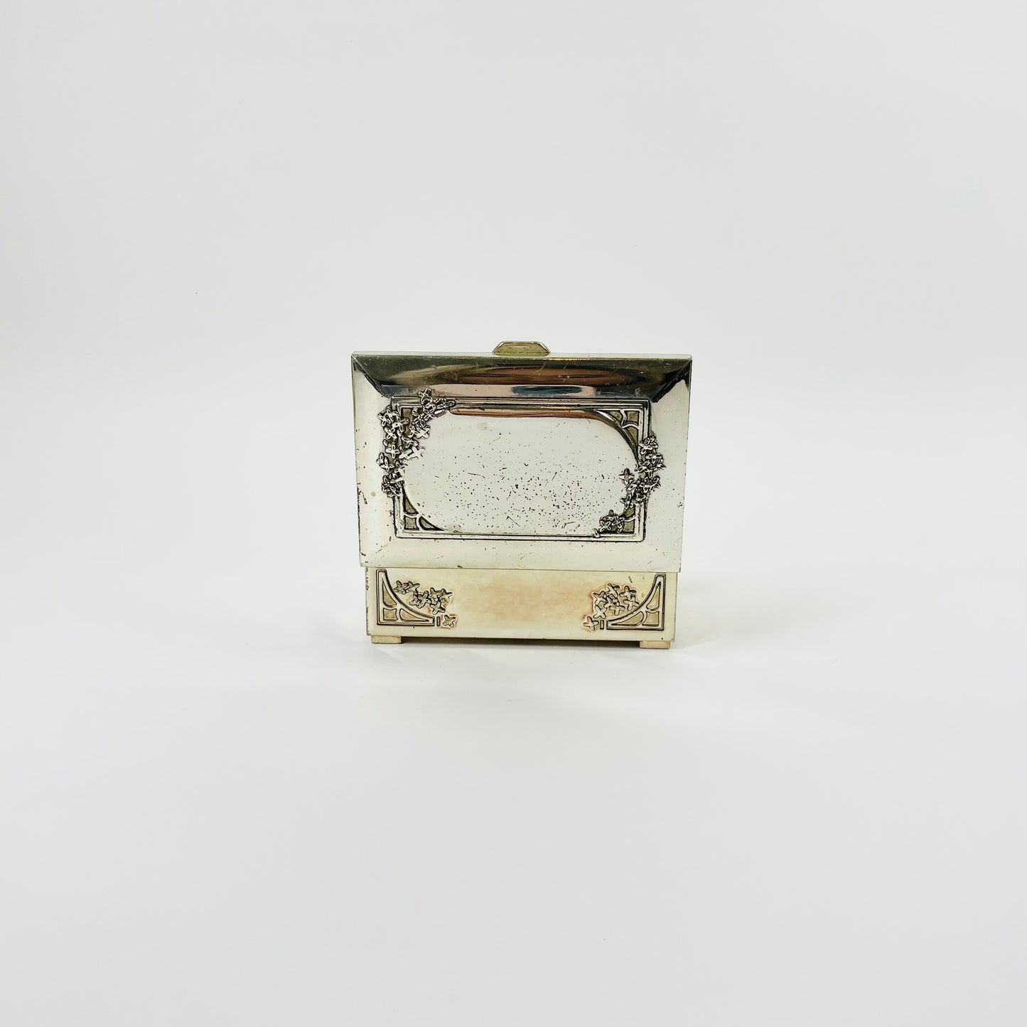 1950s JAPANESE SILVER PLATED LIDDED BOX