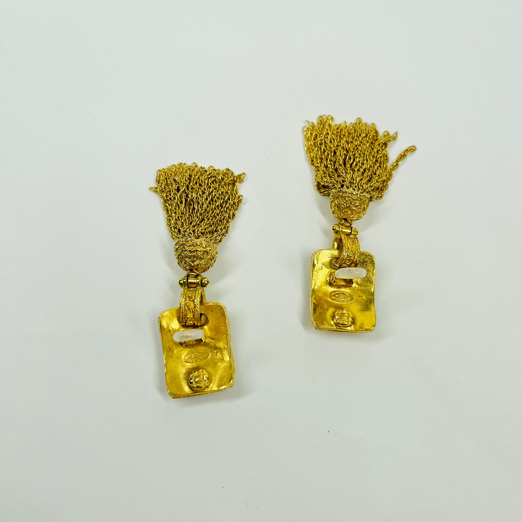1980s CHANEL CC FILIGREE LOGO TASSELS DROP CLIP ON EARRINGS