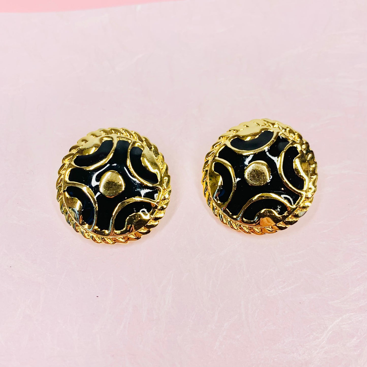 60s BARCS BLACK ENAMEL BUTTON EARRINGS