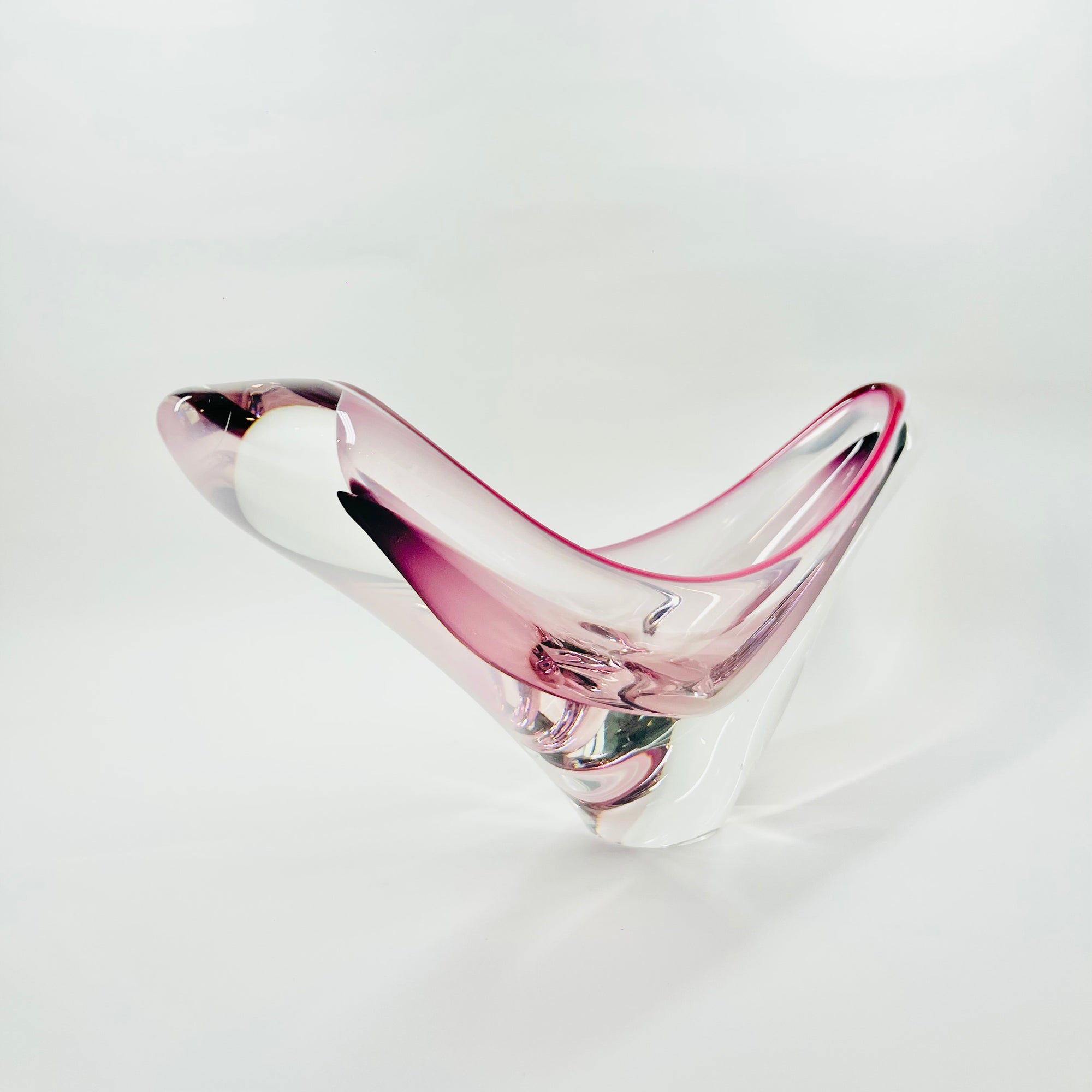 1950s PINK PURPLE COQUILLE BOWL BY PAUL KEDELV
