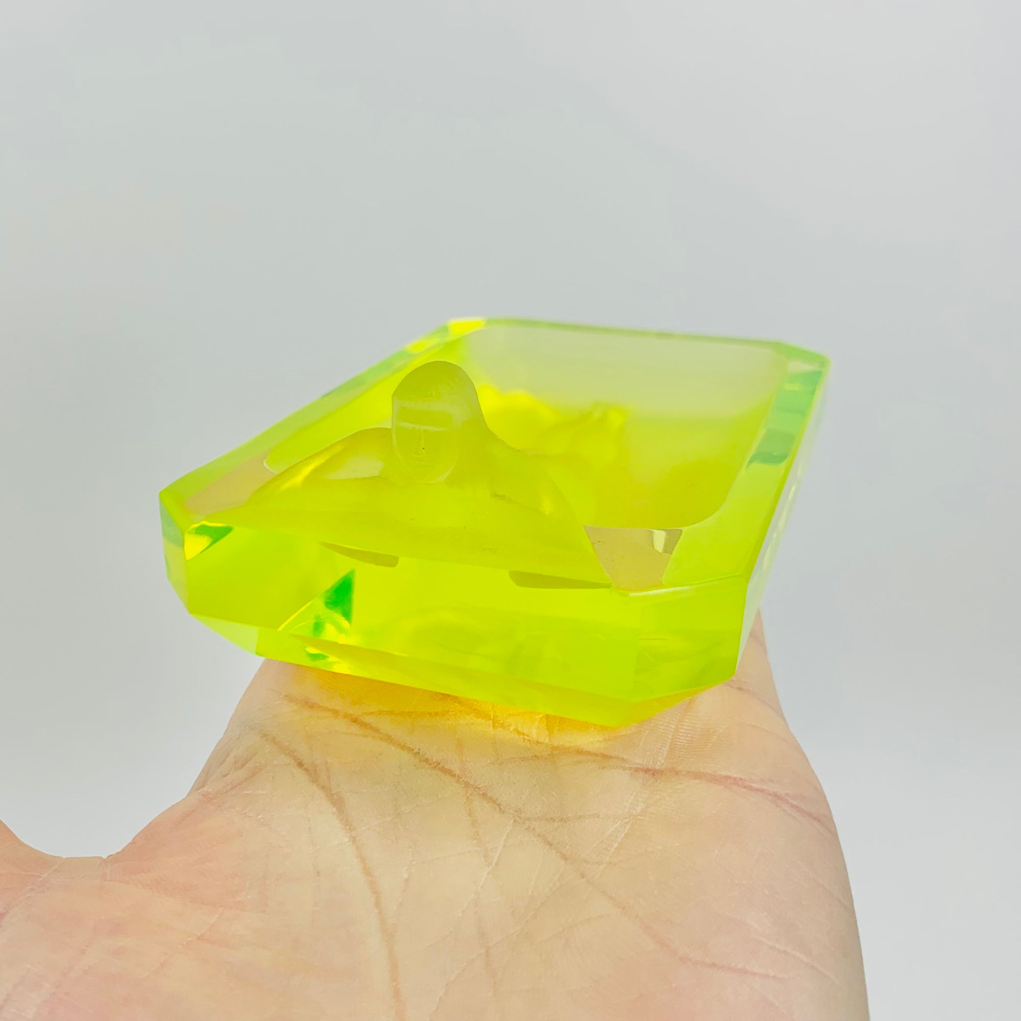 ART DECO URANIUM GLASS NUDE PIN DISH/ASHTRAY
