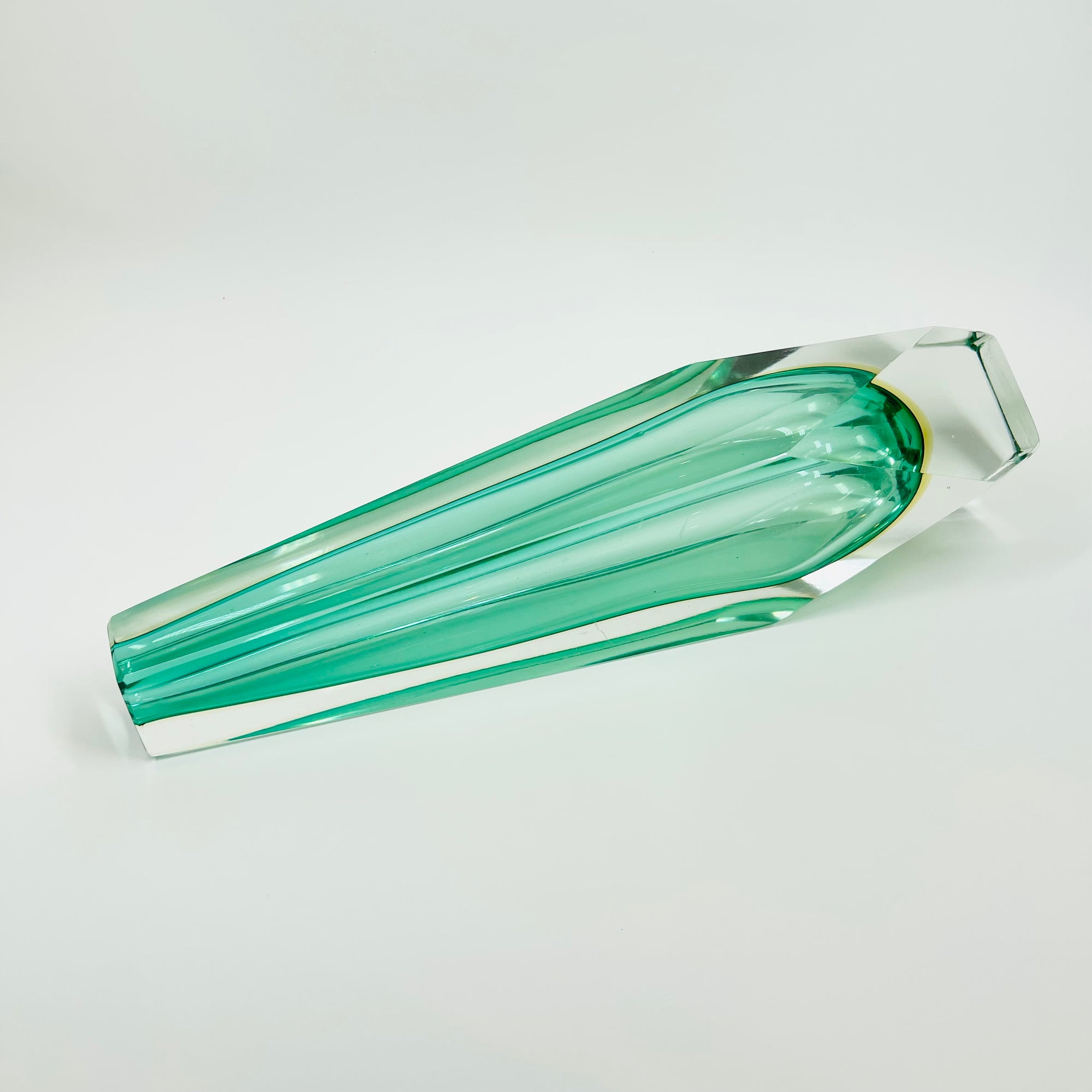 1980s TURQUOISE YELLOW SOMMERSO GLASS HEXAGON MANDRUZZATO VASE