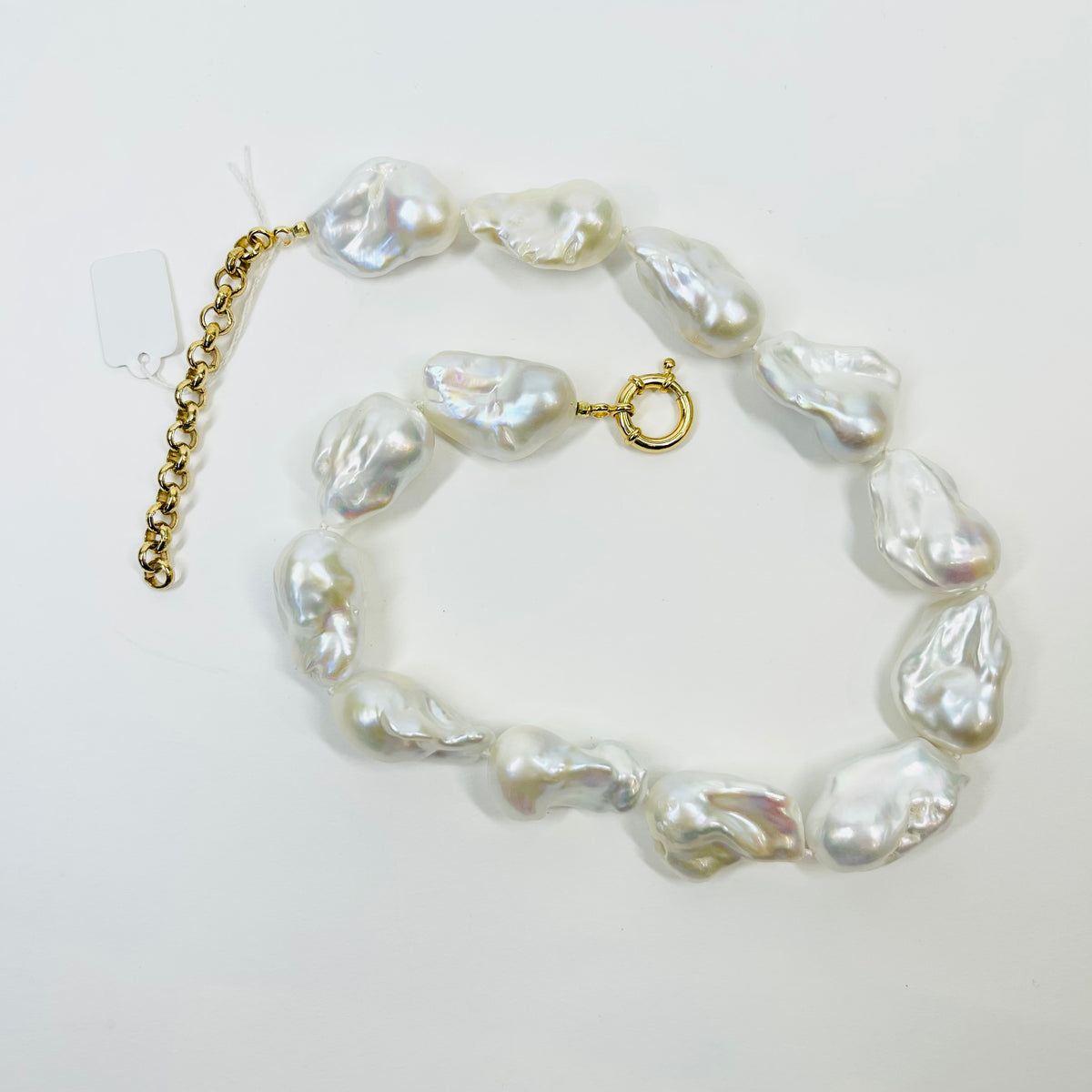 HANDMADE FRESHWATER BAROQUE PEARLS NECKLACE