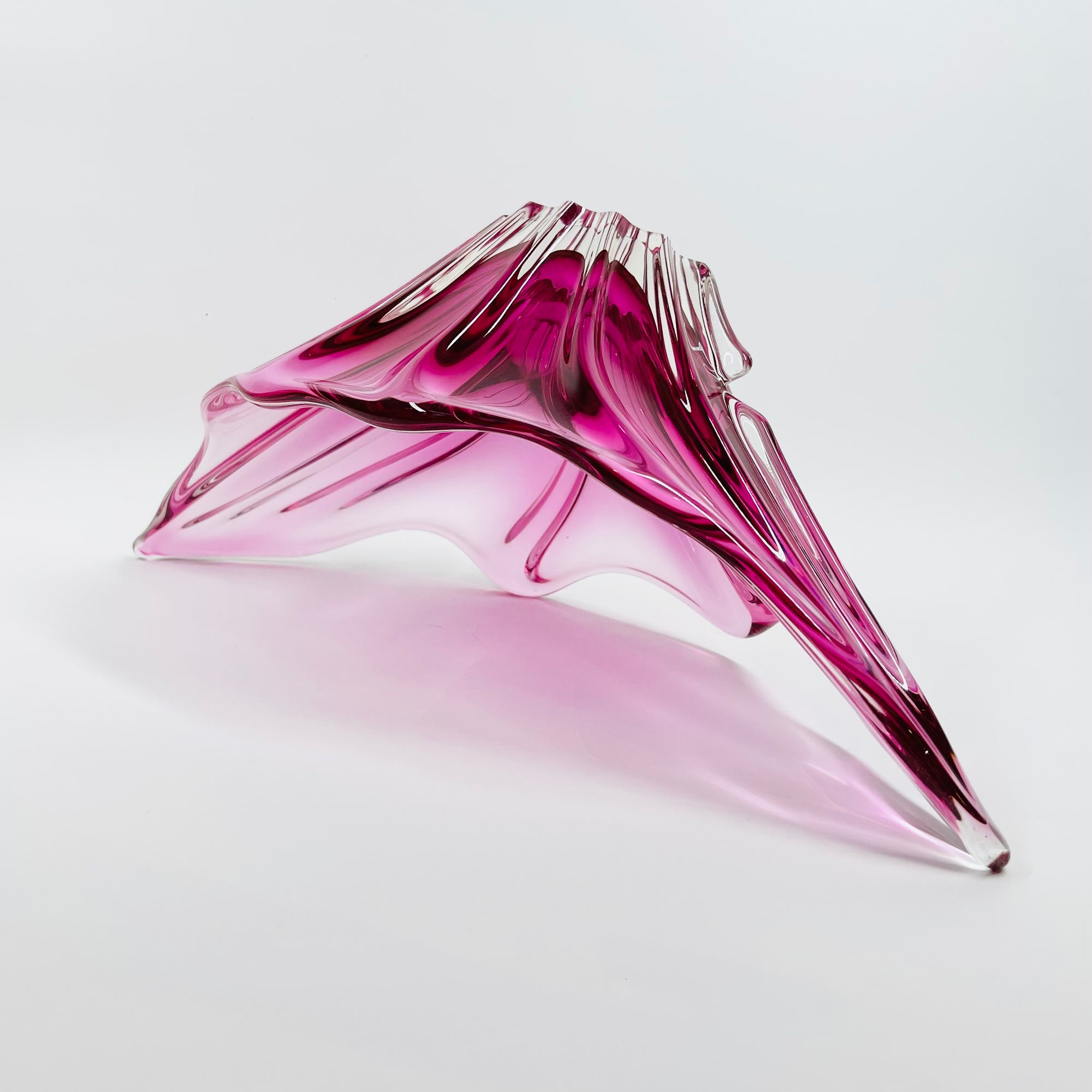 1970s JAPANESE HINERI PINK OMBRE GLASS TWIST BOWL