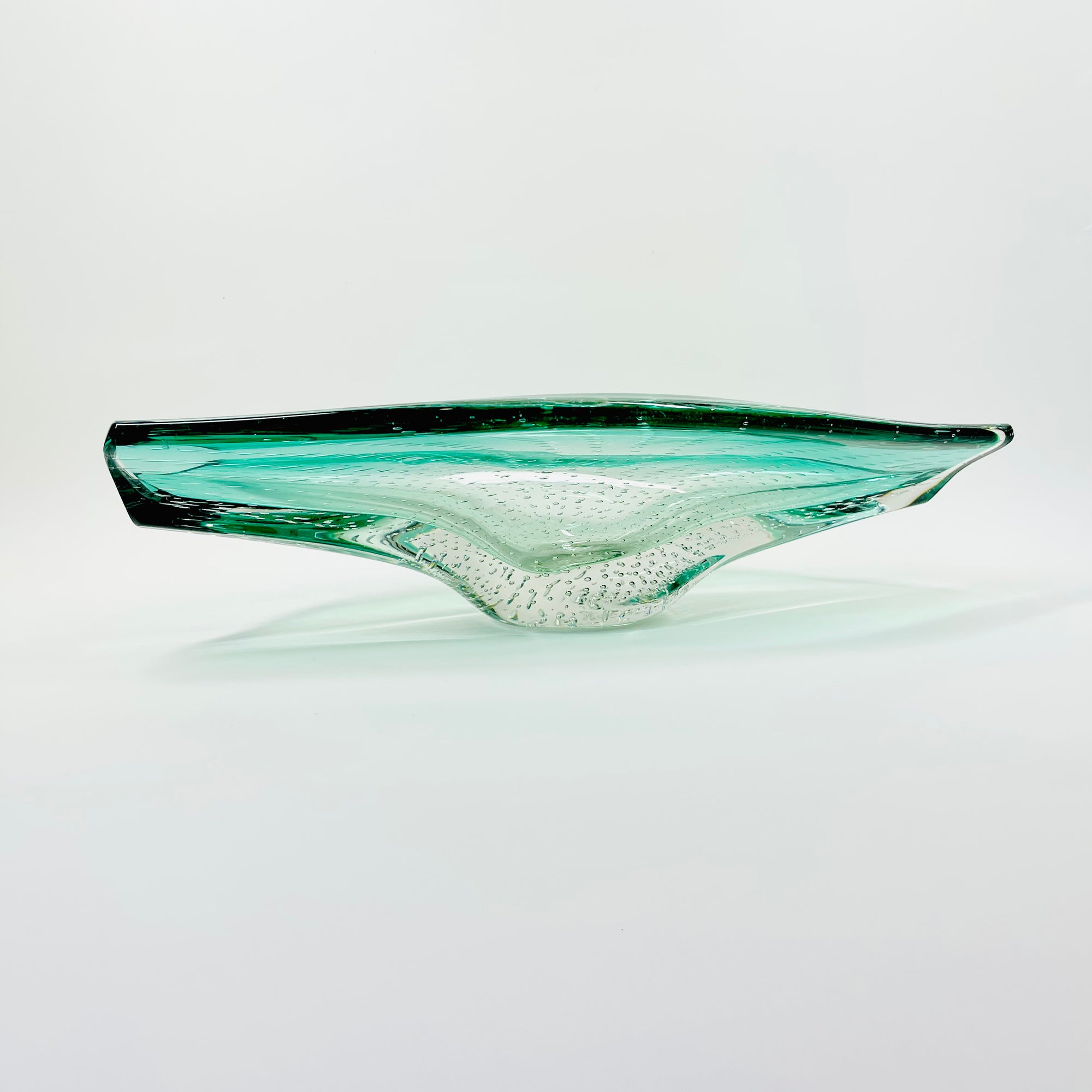 1950s MURANO TURQUOISE BLUE GLASS BOWL/ASHTRAY WITH CONTROLLED BUBBLES