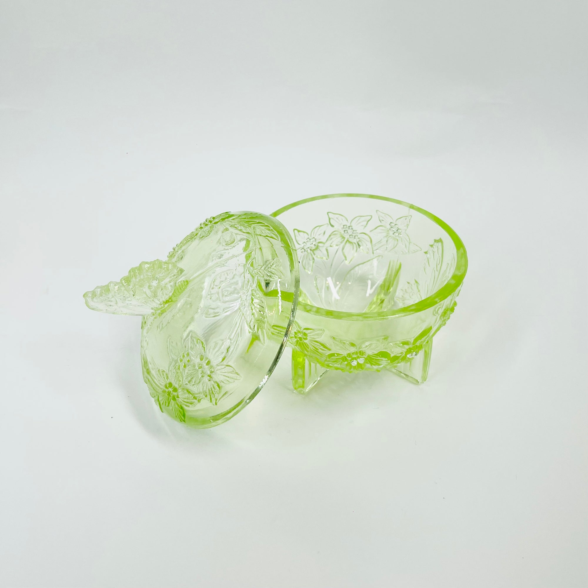 ANTIQUE ART DECO URANIUM GLASS VANITY SET
