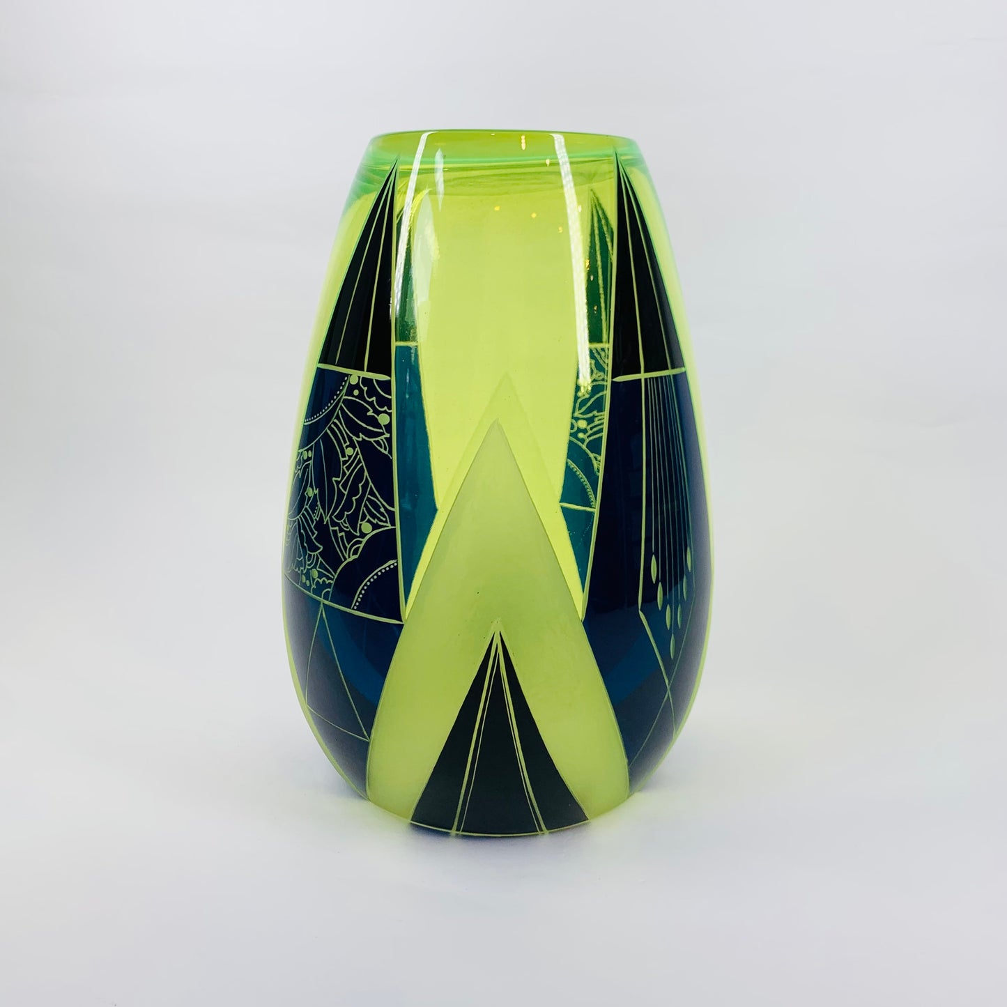 KARL PALDA URANIUM BLACK VASE