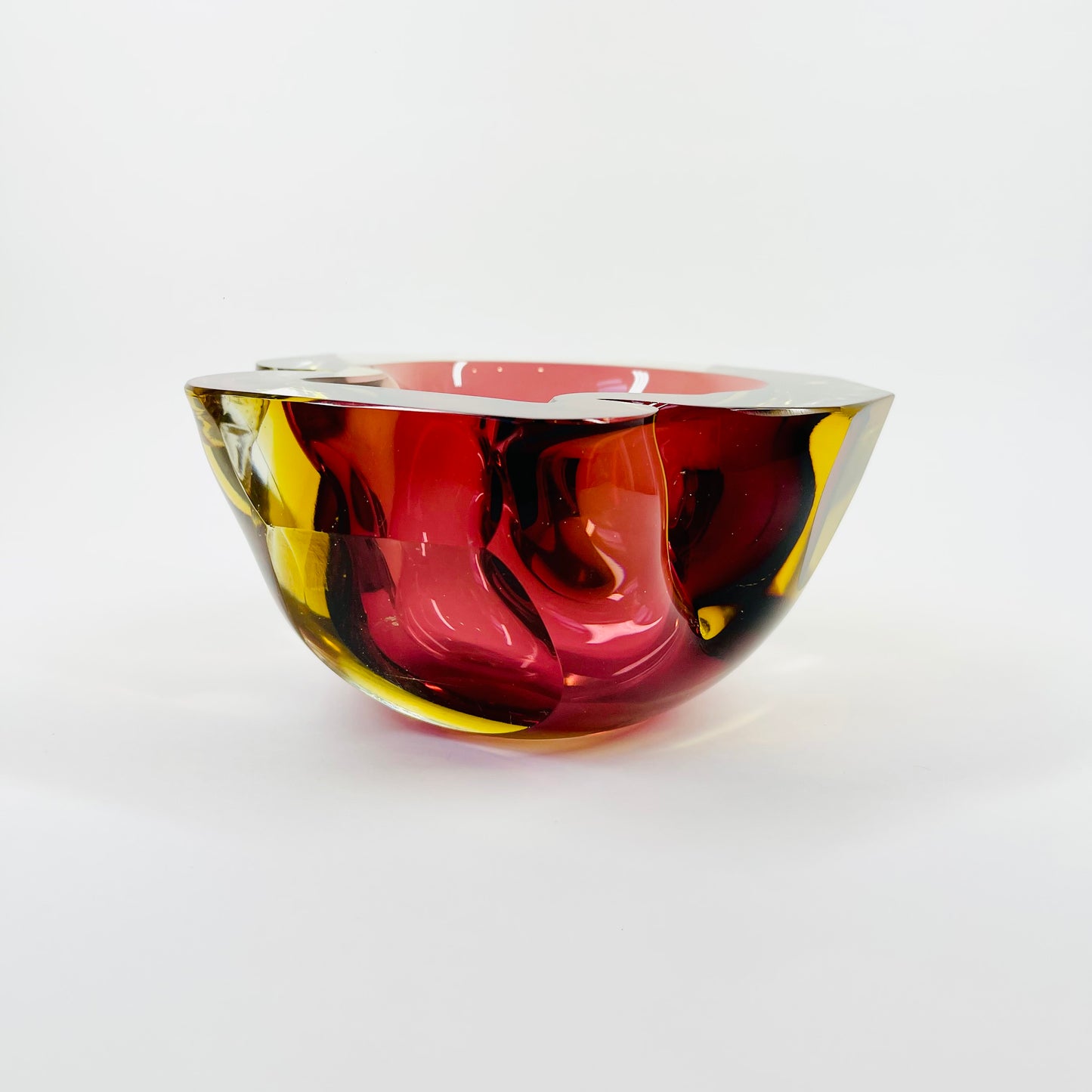 1950s FACETED TRI-COLOUR GEODE MANDRUZZATO BOWL