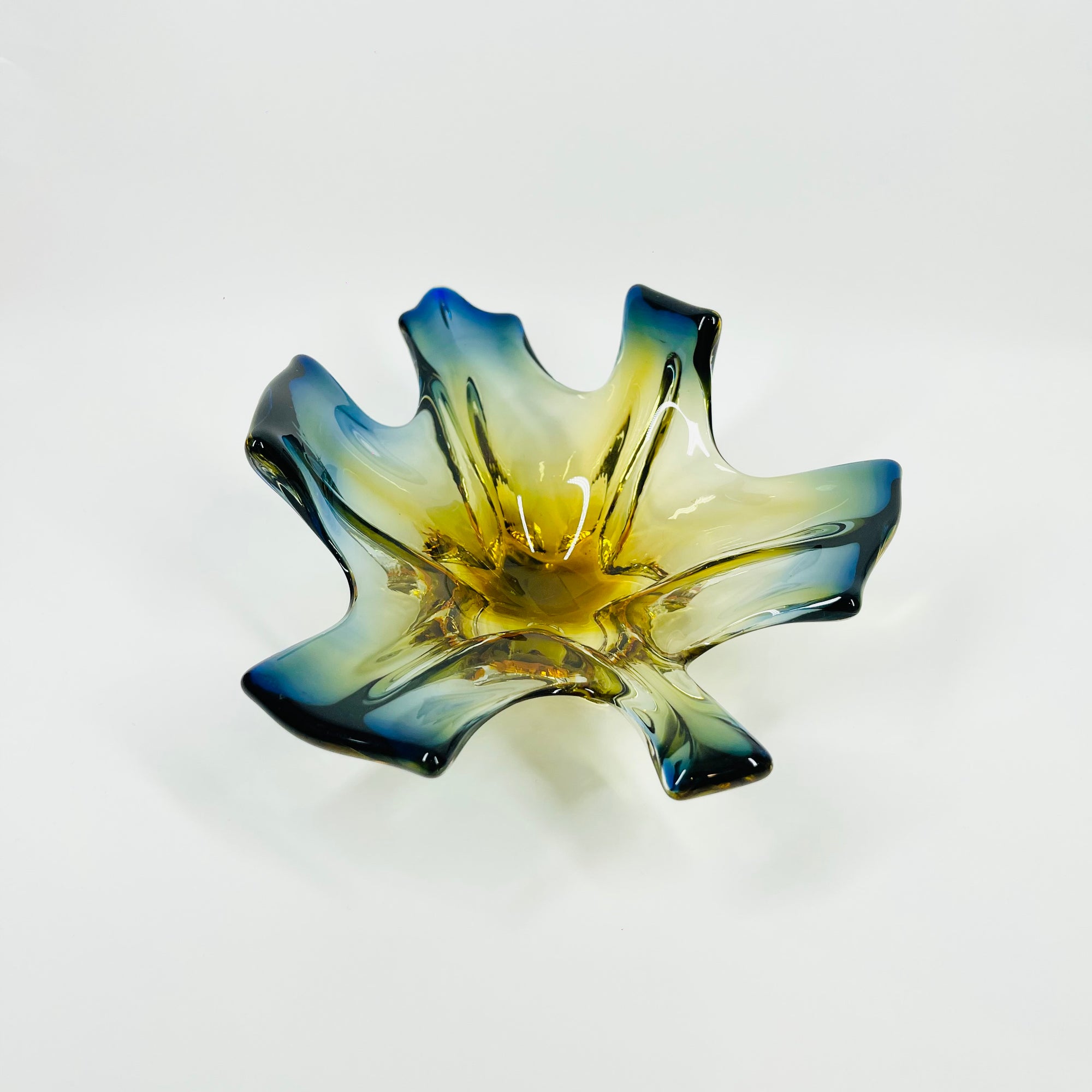 1950s MURANO AMBER BLUE OMBRE GLASS PINCHED LEAF BOWL/ASHTRAY