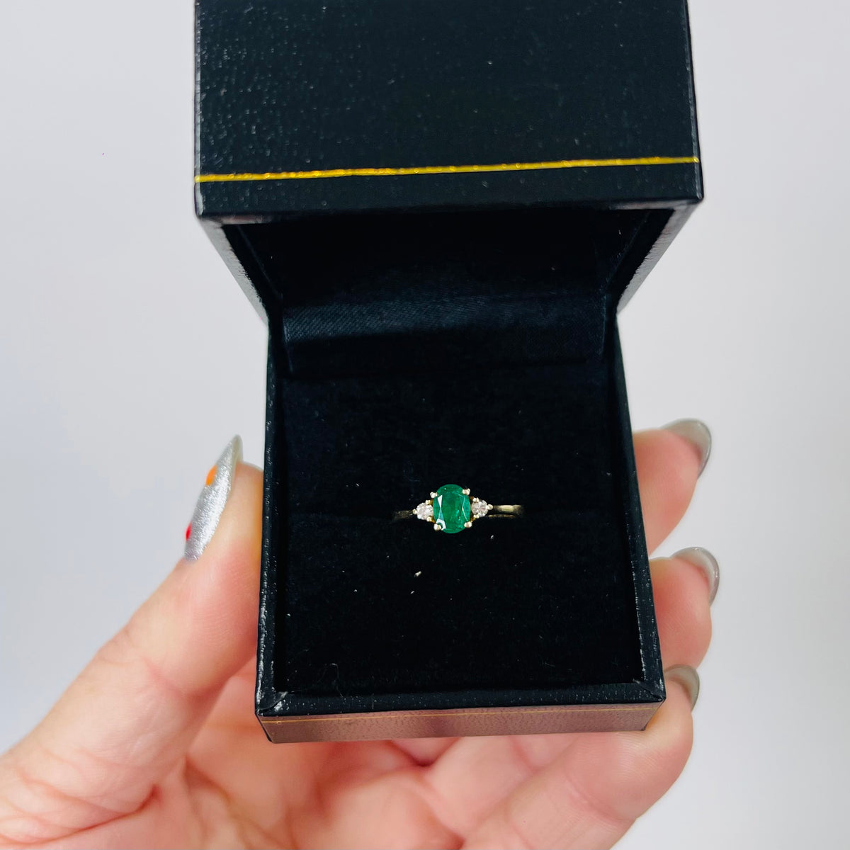 ANTIQUE ART DECO 14K GOLD RING WITH EMERALD &amp; DIAMONDS