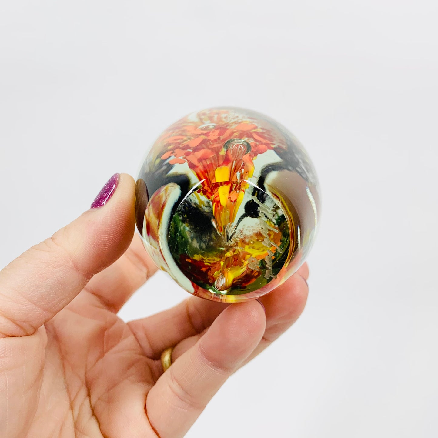 1980s ORANGE SPATTER ART GLASS PAPERWEIGHT