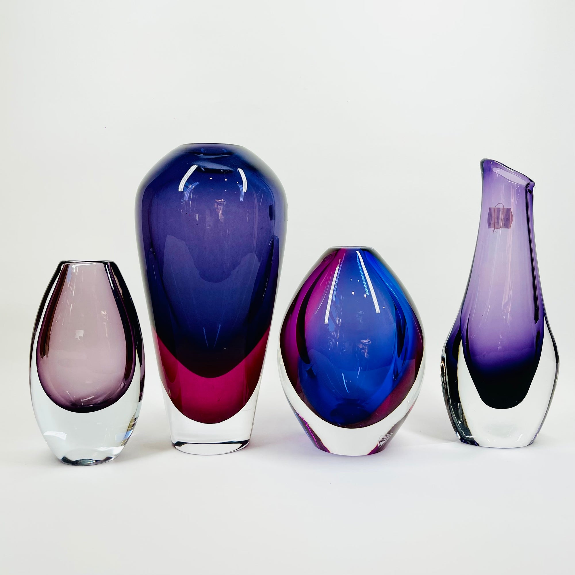 1990s HAZE PURPLE PINK SOMMERSO GLASS VASE BY ERICA LAGERBIELKE FOR KOSTA BODA