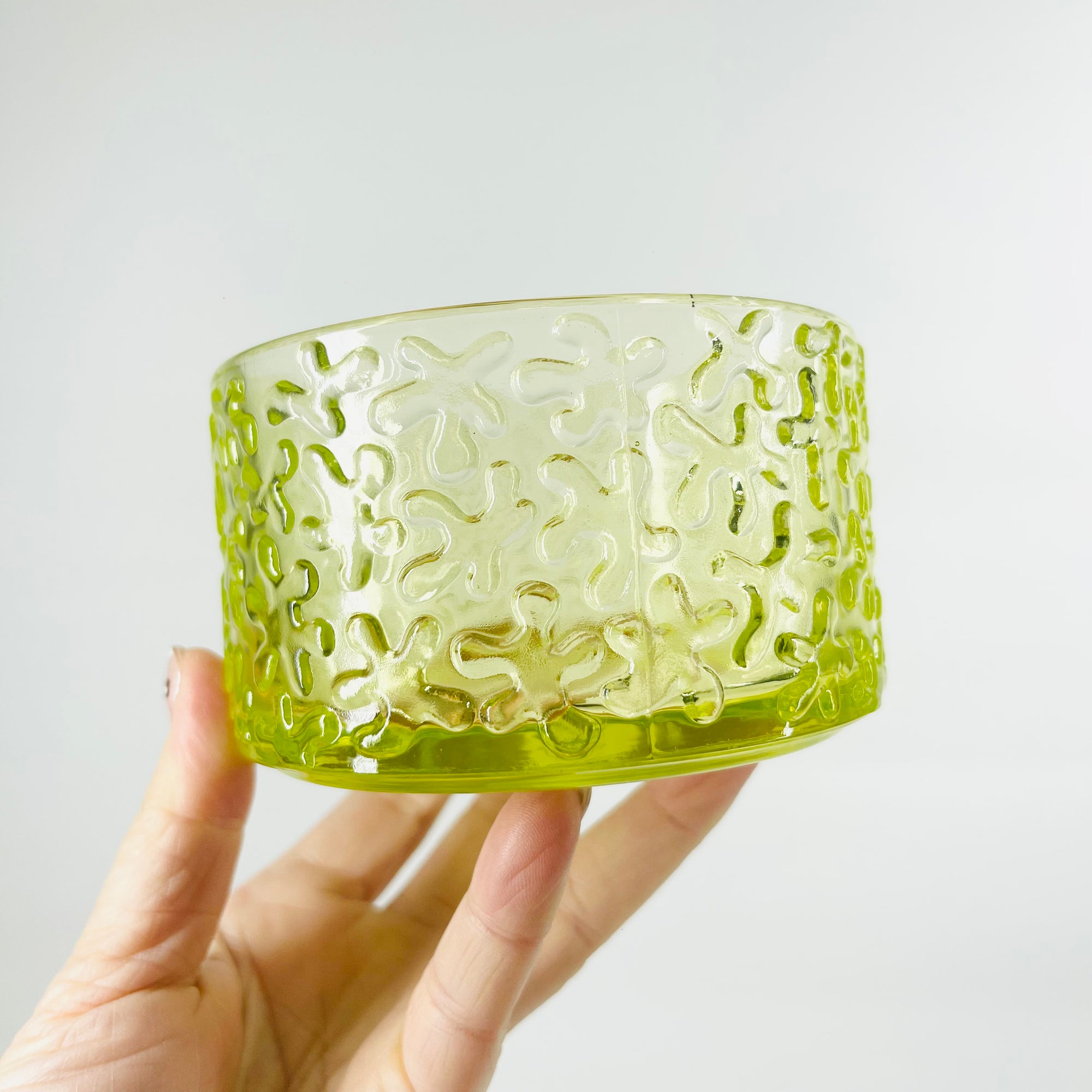 MIDCENTURY FINNISH URANIUM GLASS JESPERI BOWL BY ERKKITAPIO SIIROINEN FOR RIIHIMAEN LASI
