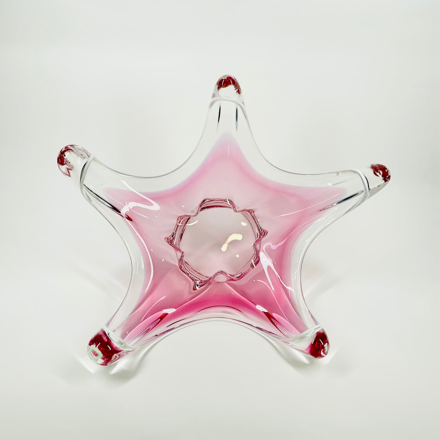 1950s LARGE CZECH SKRDLOVICE PINK SOMMERSO GLASS STARFRUIT BOWL