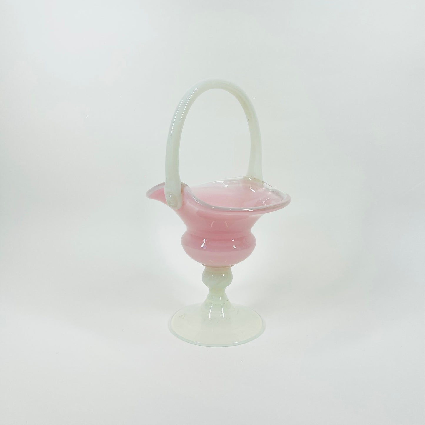 ANTIQUE PINK MURANO OPALINA BASKET