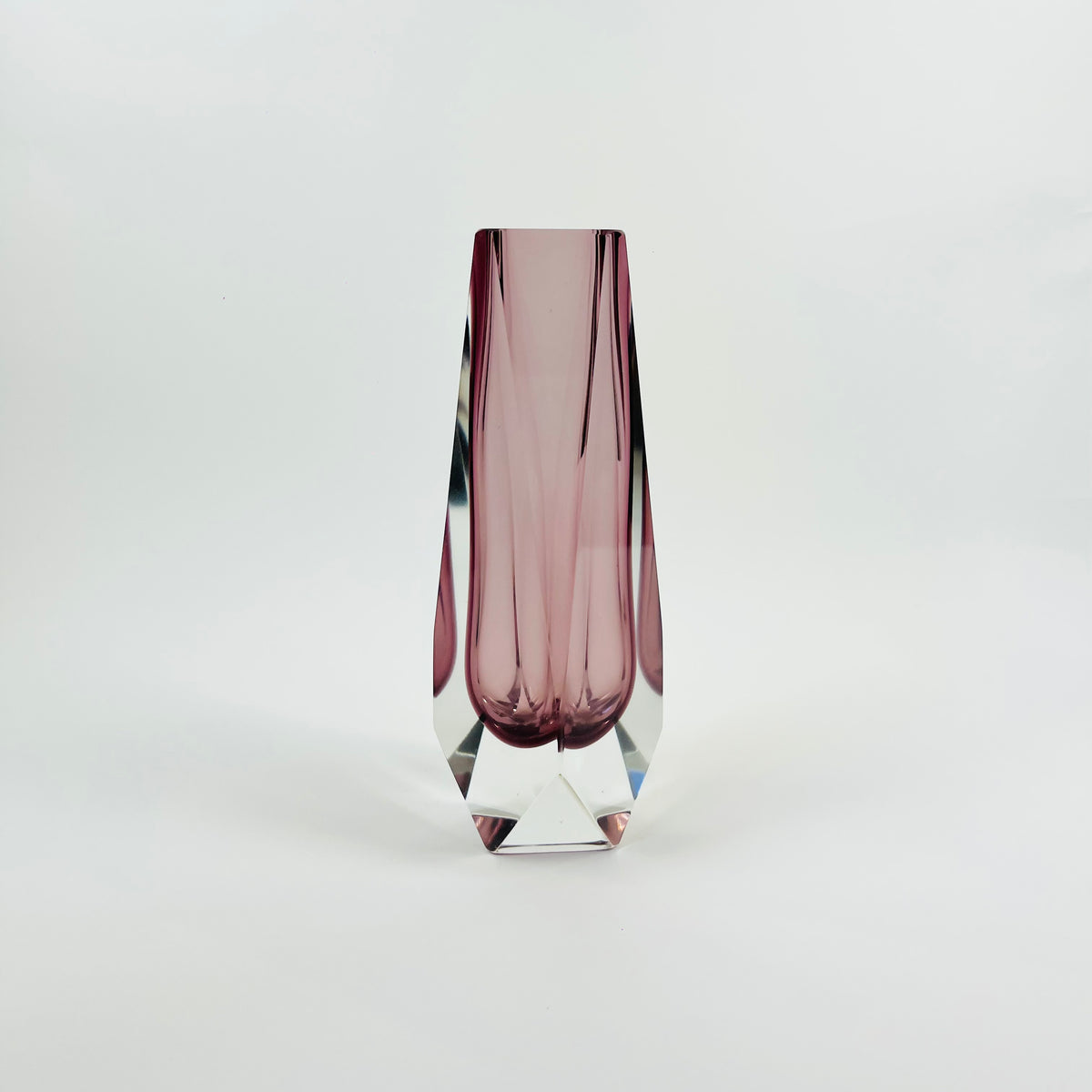 1960s PINK AMETHYST MURANO SOMMERSO FACETED GLASS BLOCK VASE