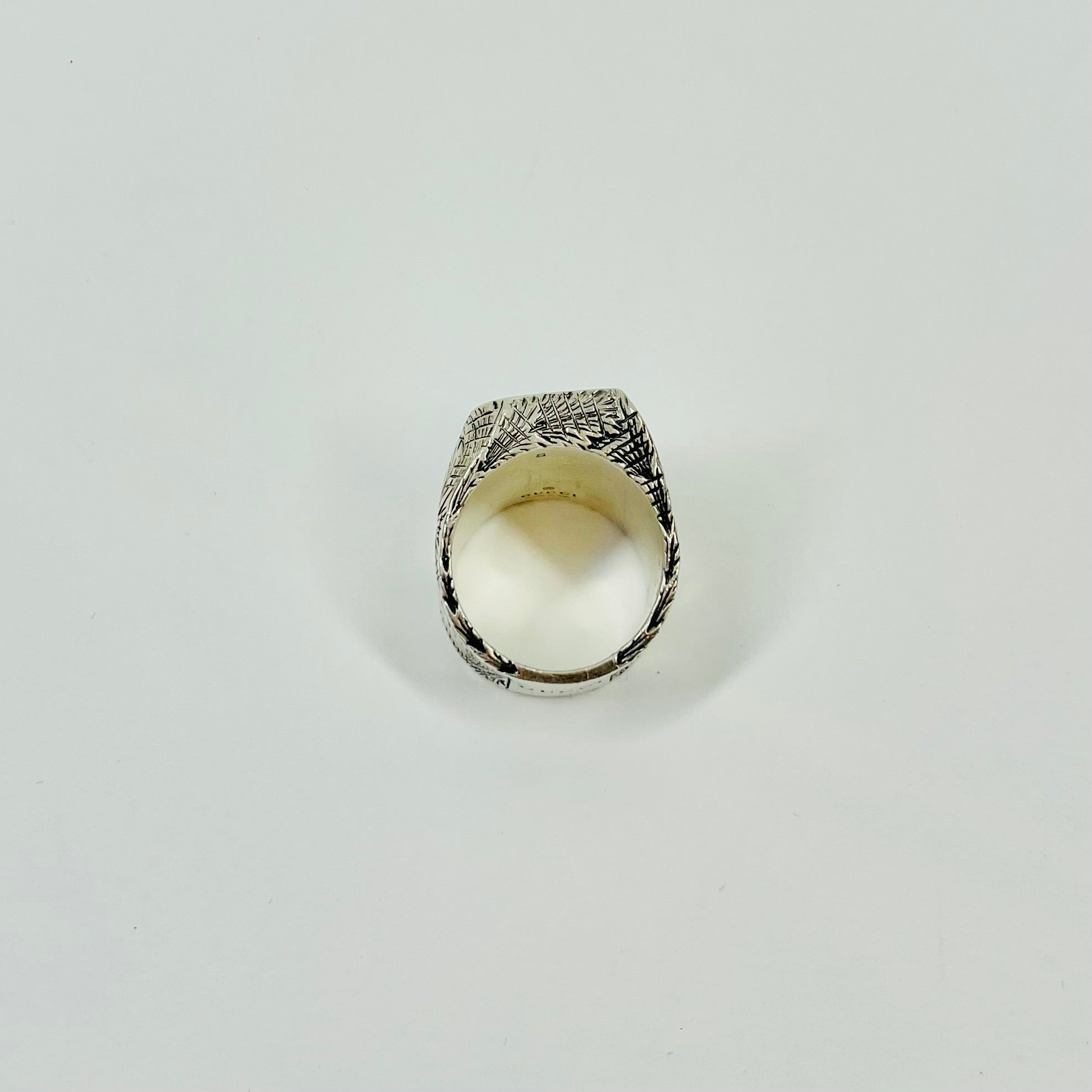 1990s TOM FORD ERA GUCCI ETCHED SIGNET SILVER RING