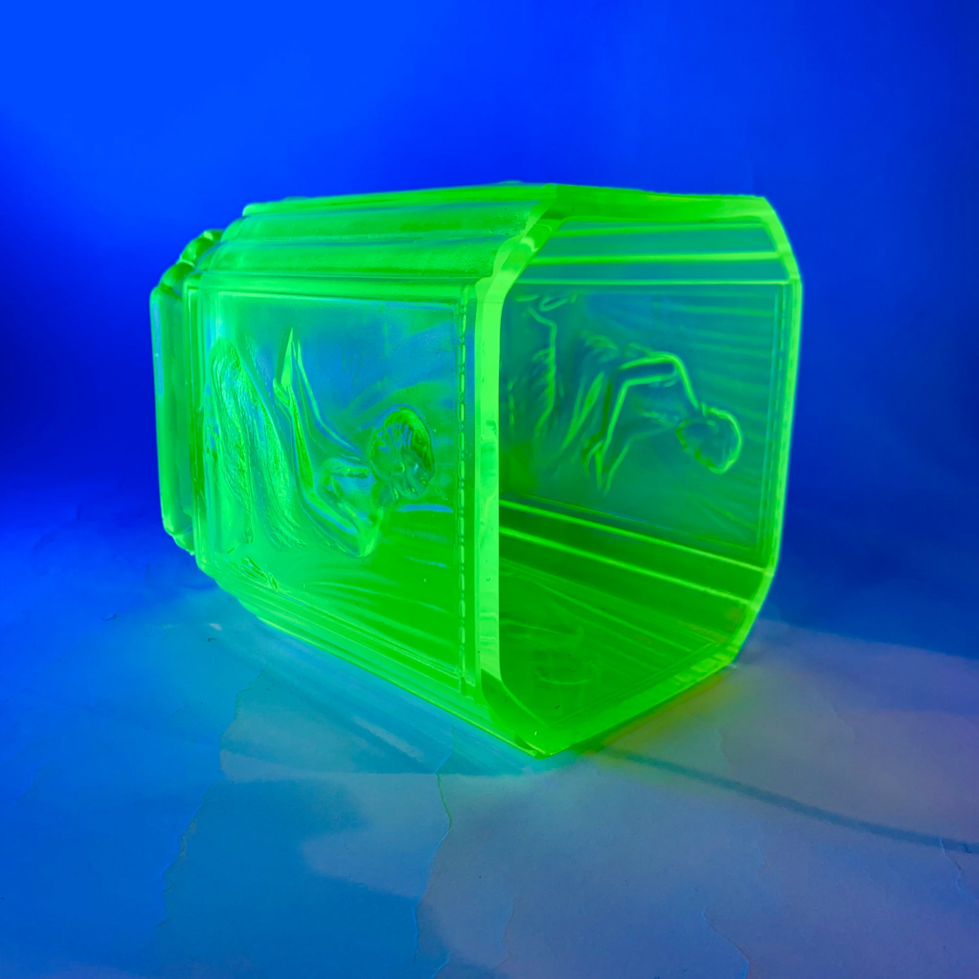 URANIUM GLASS VASE