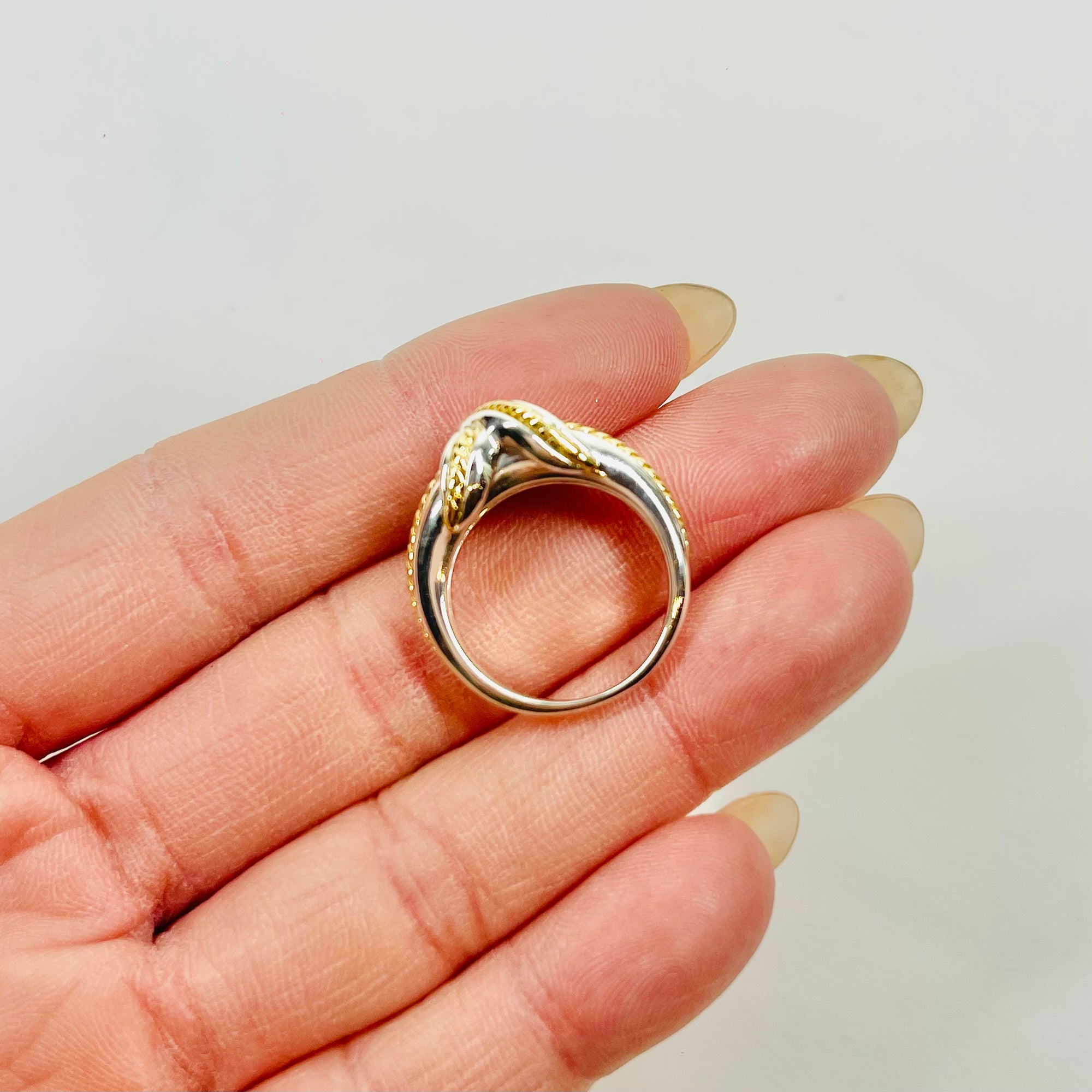 1980s VINTAGE TIFFANY &amp; CO SIGNATURE CROSS CABLE SILVER GOLD RING