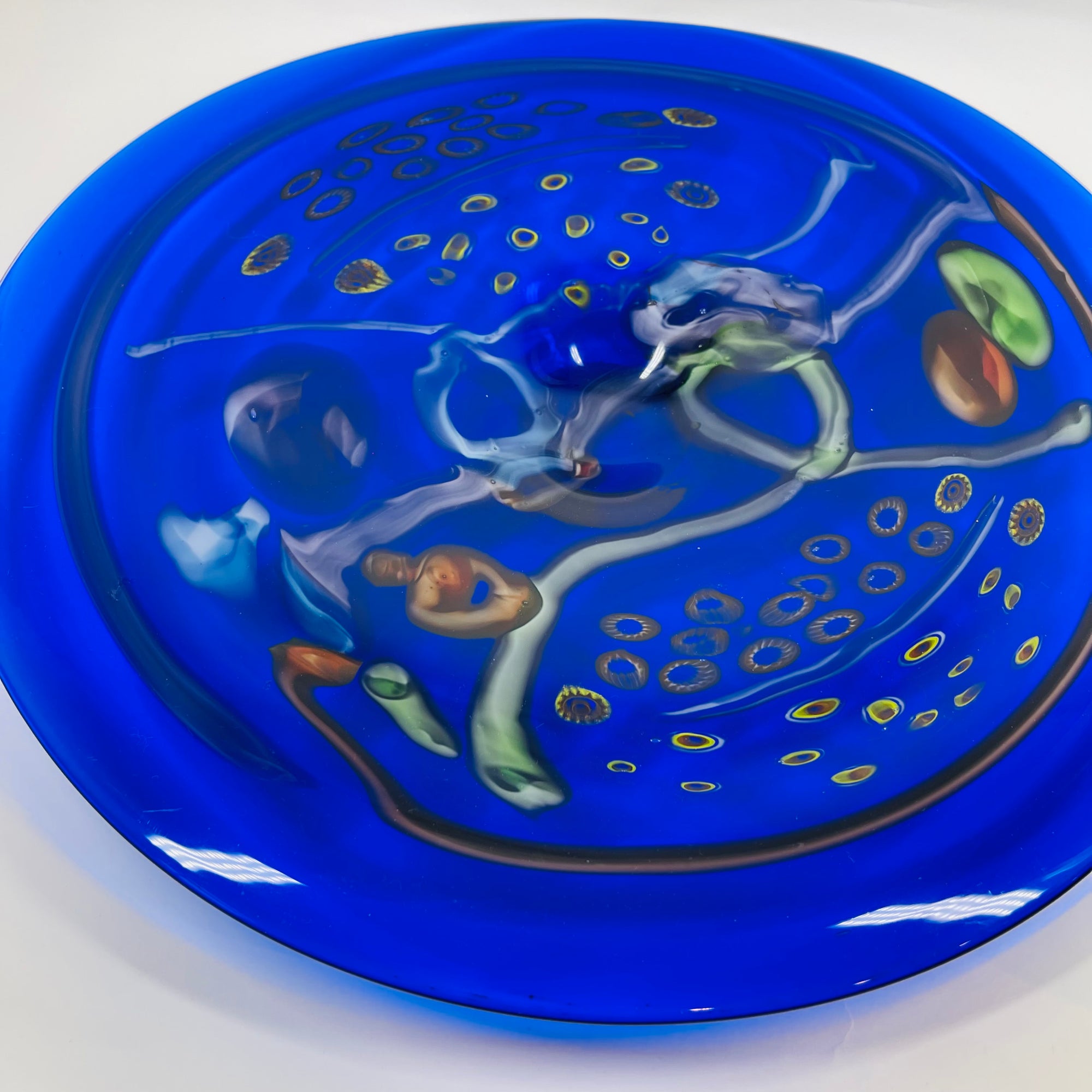 LARGE ANTIQUE COBALT BLUE MURANO GLASS CHARGER PLATE/SHALLOW BOWL WITH MILLEFIORI &amp; MURRINE DECORATIONS