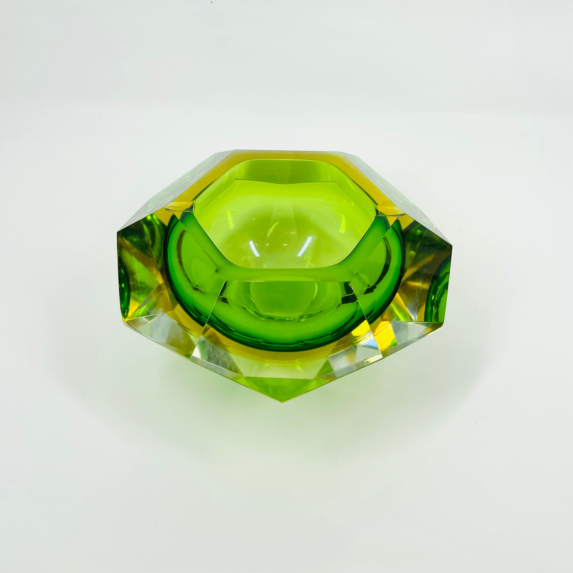 1950s GREEN YELLOW MURANO MANDRUZZATO SOMMERSO FACETED GLASS BOWL/ASHTRAY