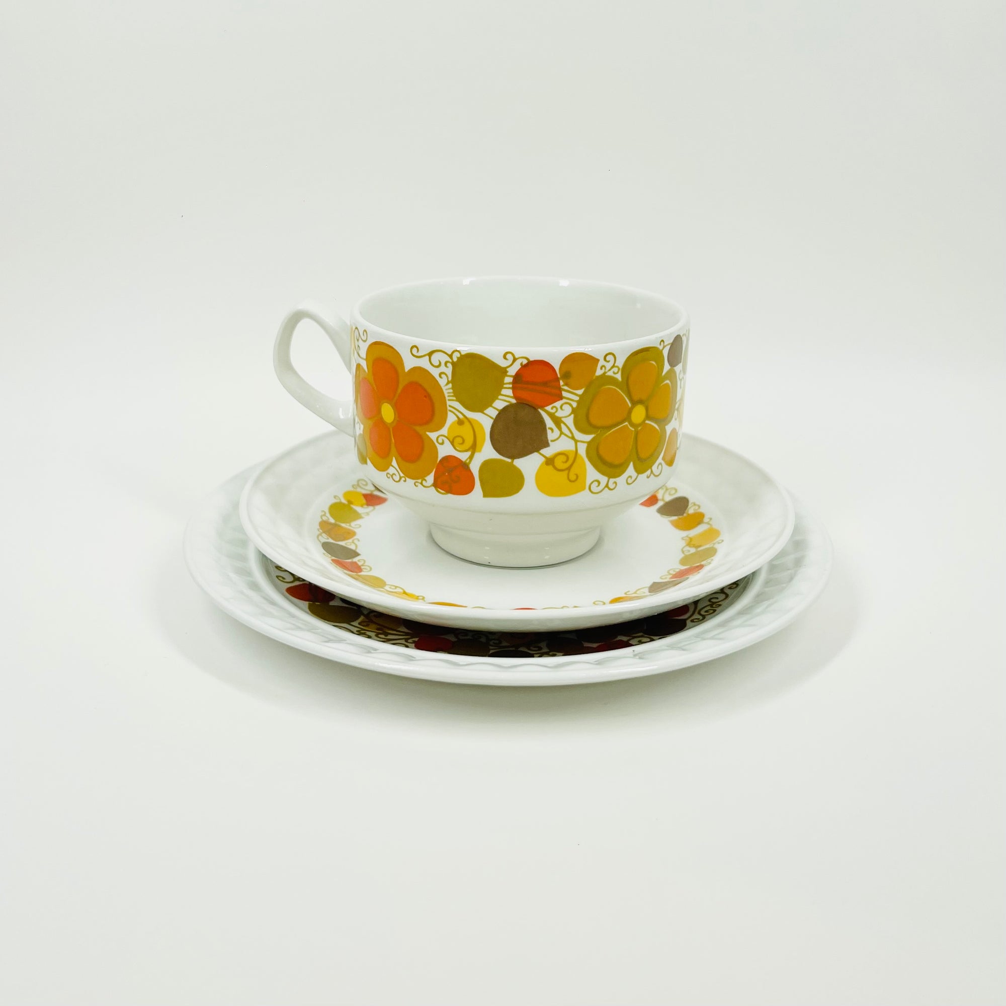 1970s SPANISH PONTESA COFFEE CUP AND SAUCER SET