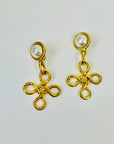 1995 CHANEL CC LOGO PEARL DROP INFINITY KNOT CLIP ON EARRINGS