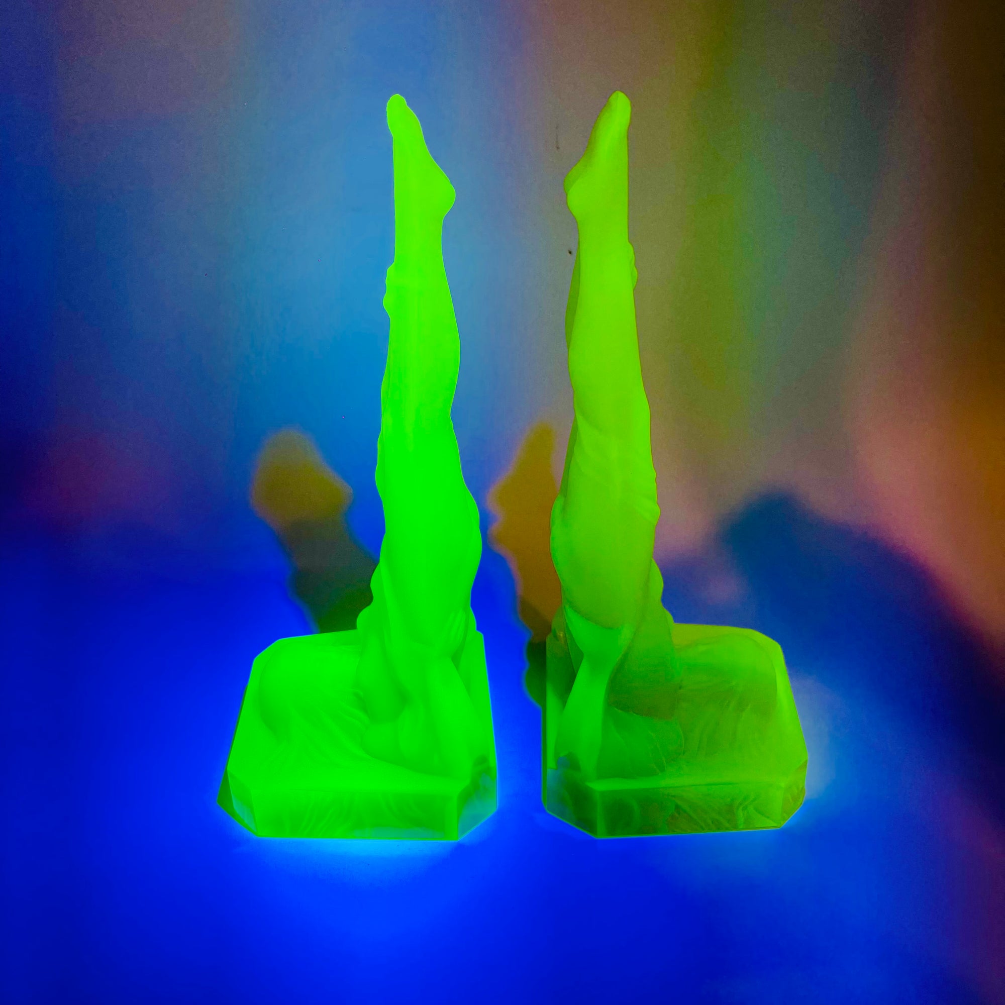 URANIUM GLASS NUDE FIGURINE BOOK ENDS