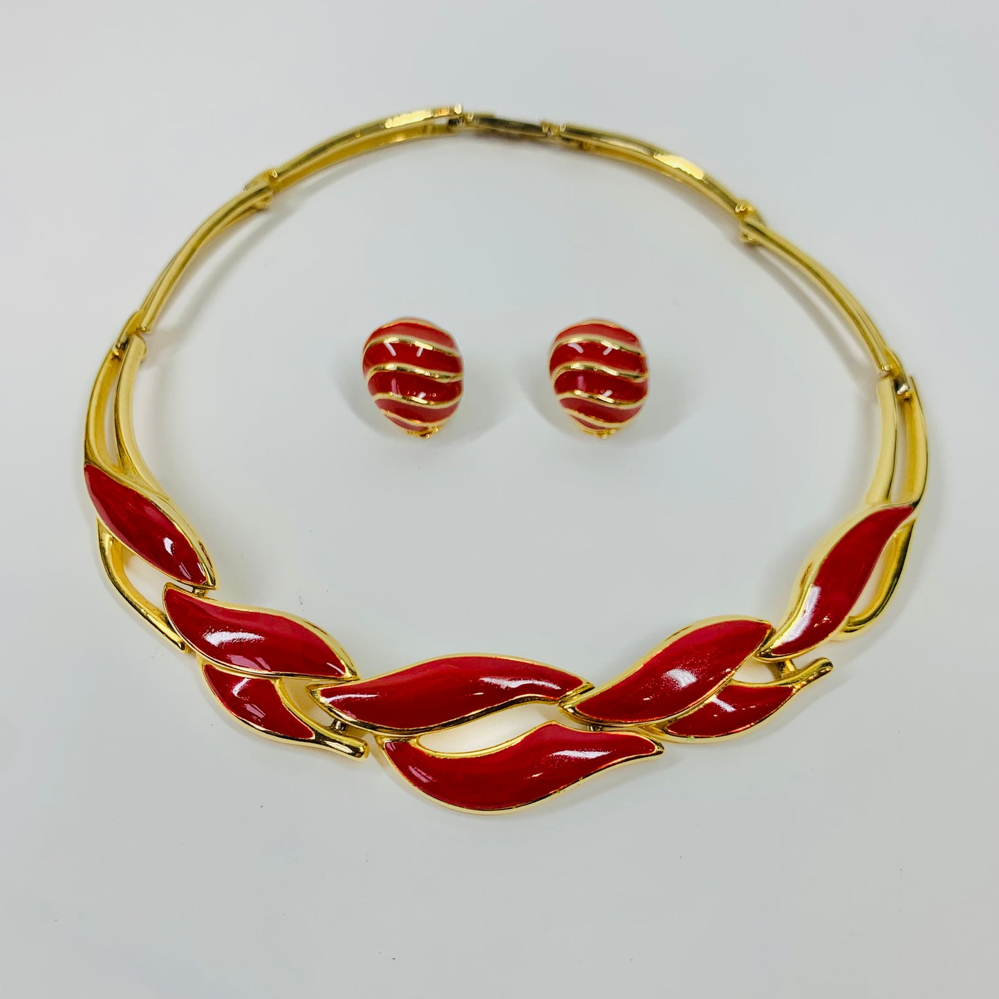 70s BARCS RED ENAMEL NECKLACE SUITE