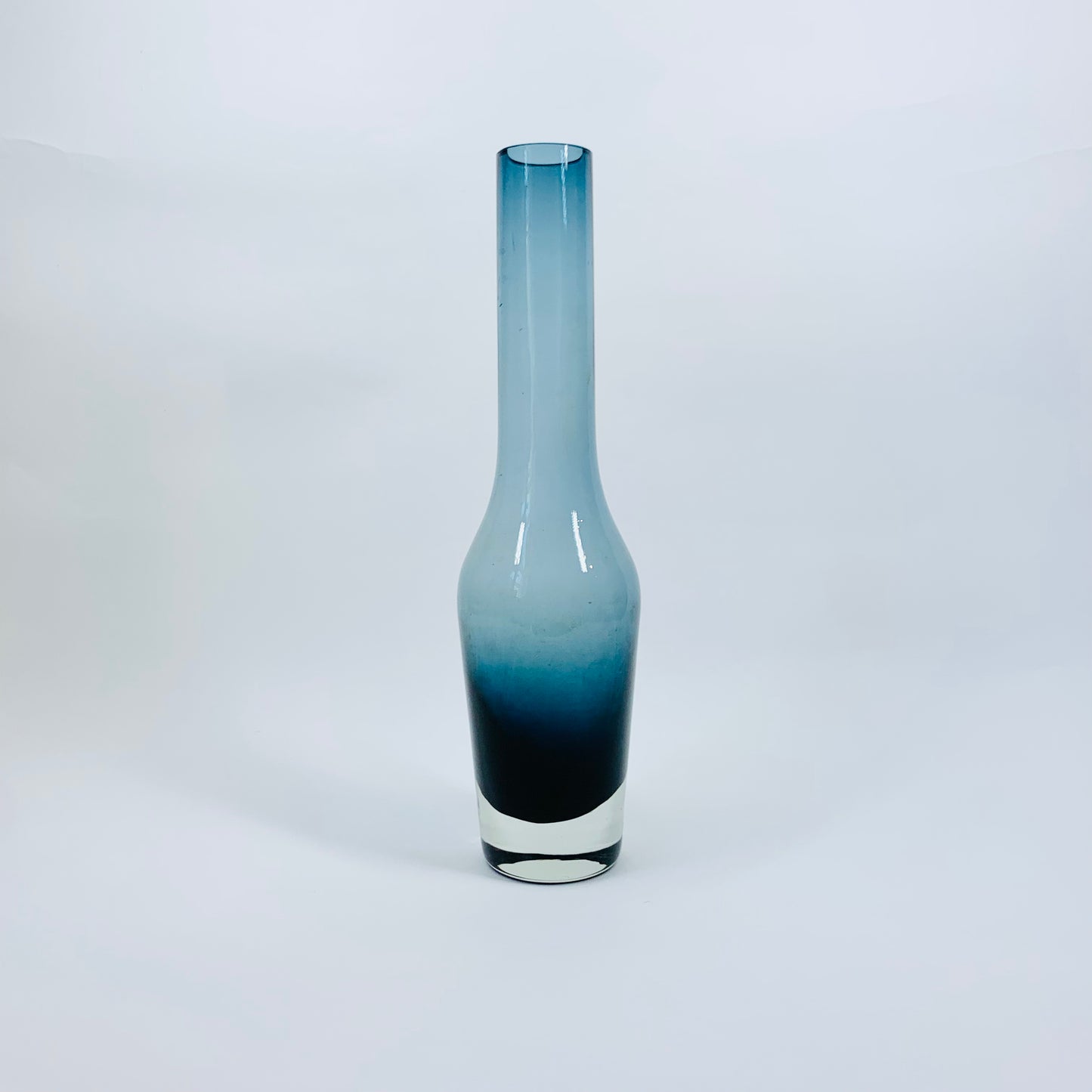 GREY BLUE BOTTLE VASE