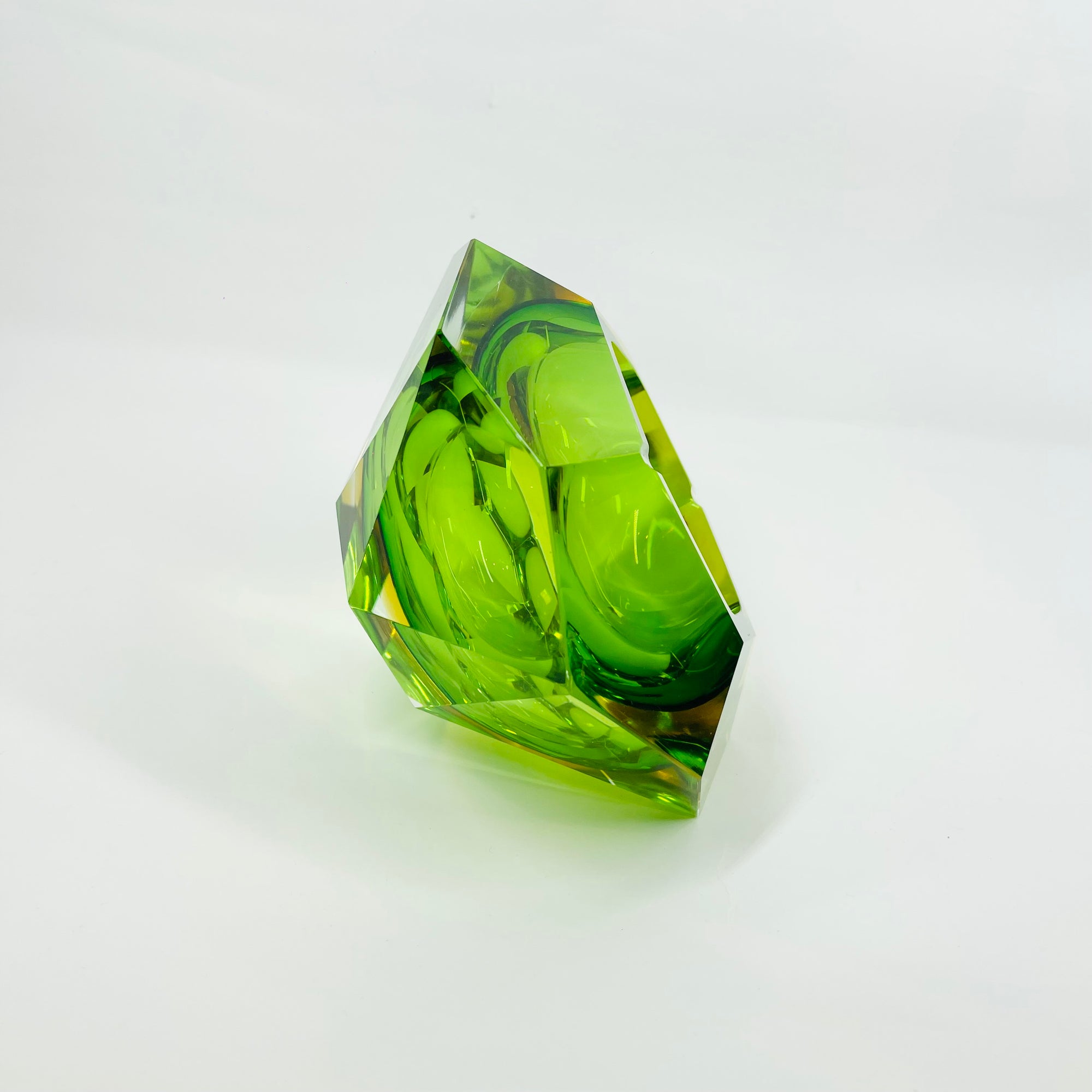 1950s GREEN YELLOW MURANO MANDRUZZATO SOMMERSO FACETED GLASS BOWL/ASHTRAY