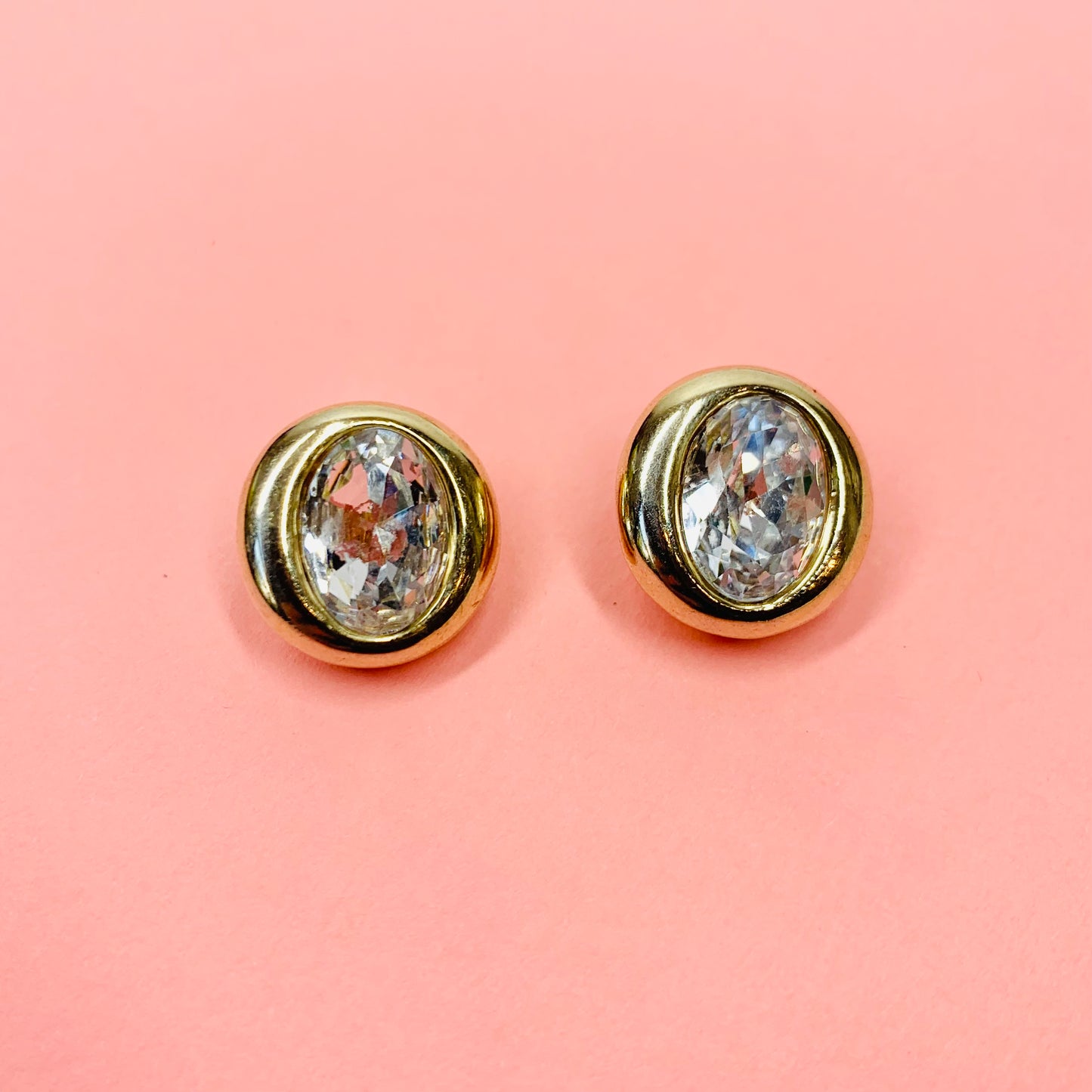 SOLITAIRE BUTTON EARRINGS