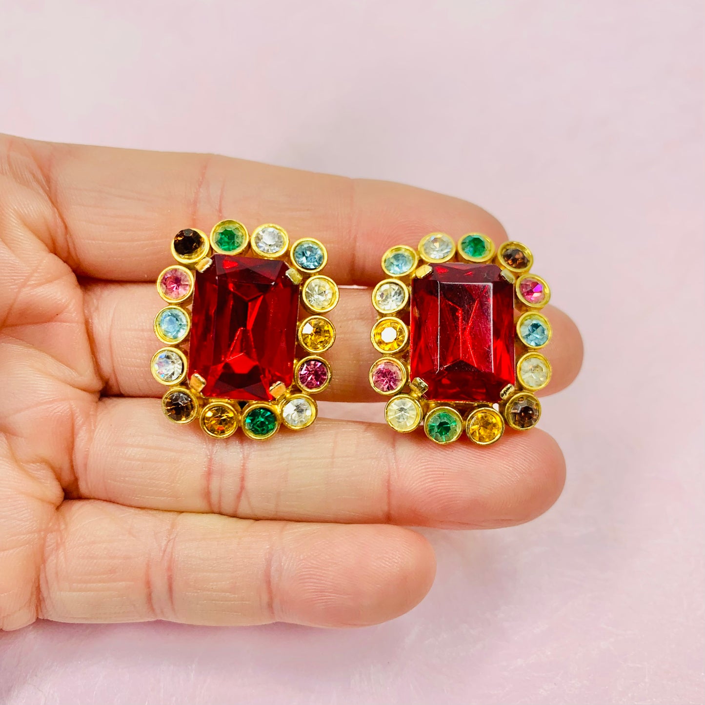 1950s TUTTI FRUITTI STATEMENT CLIP ON EARRINGS