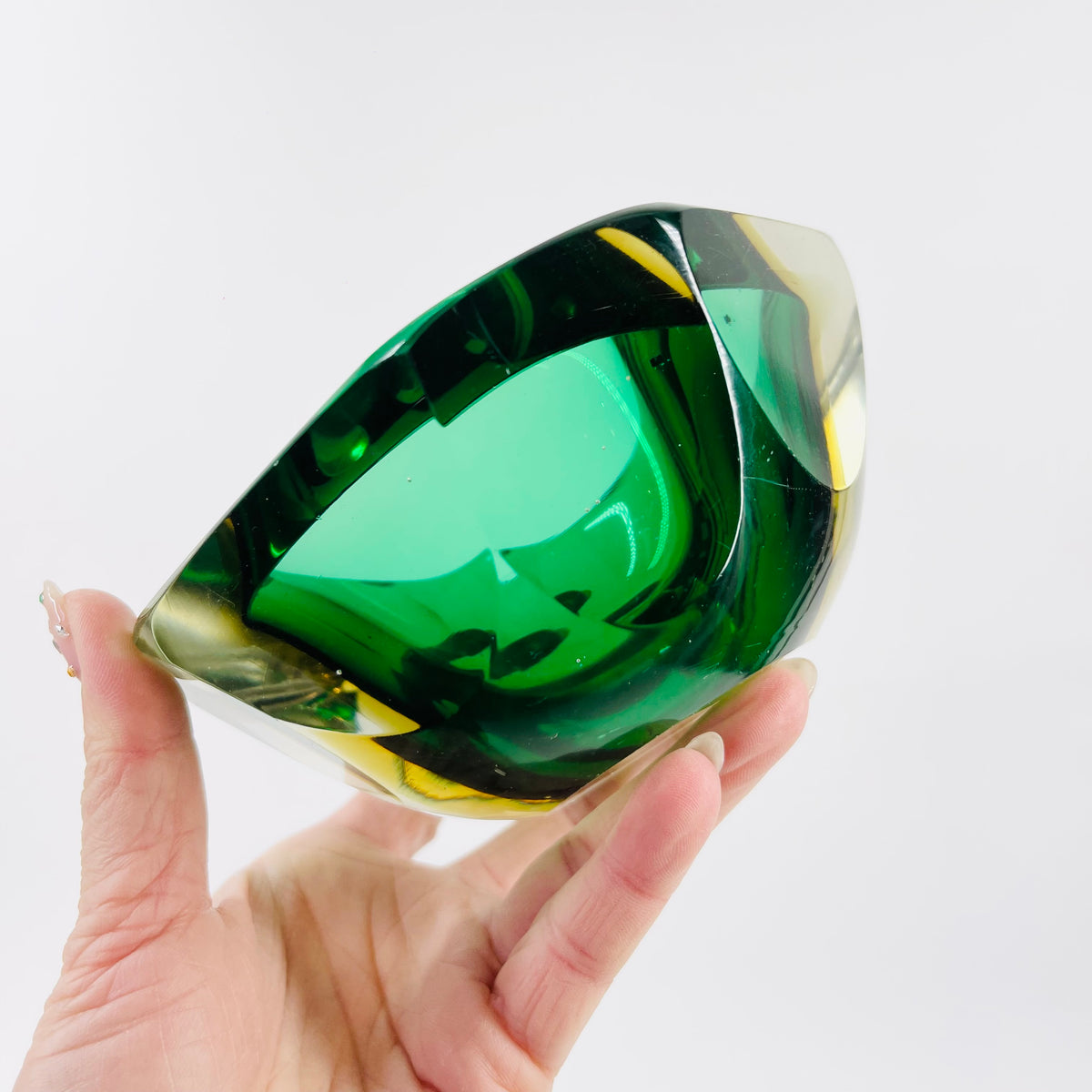 1950s MURANO MANDRUZZATO GREEN YELLOW SOMMERSO DIAMOND FACETED GLASS BOWL