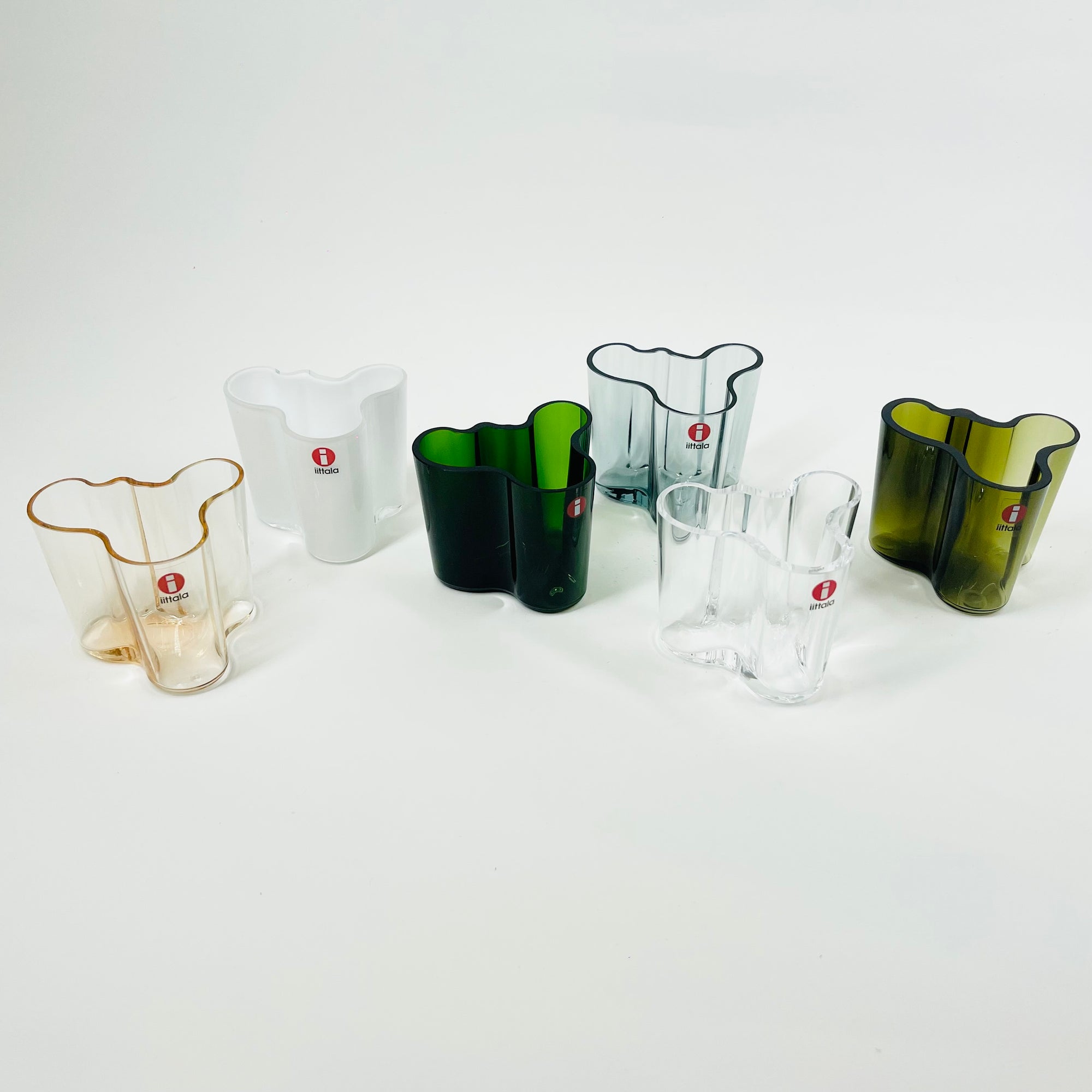 LIMITED EDITION MINIATURE IITTALA ALVAR AALTO VASE