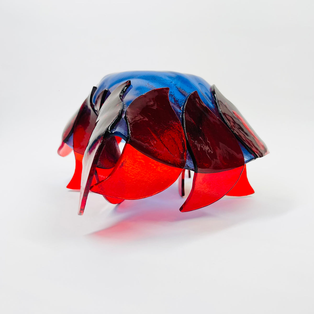 1980s HAND MADE RED COBALT BLUE FUSED GLASS HANDKERCHIEF BOWL
