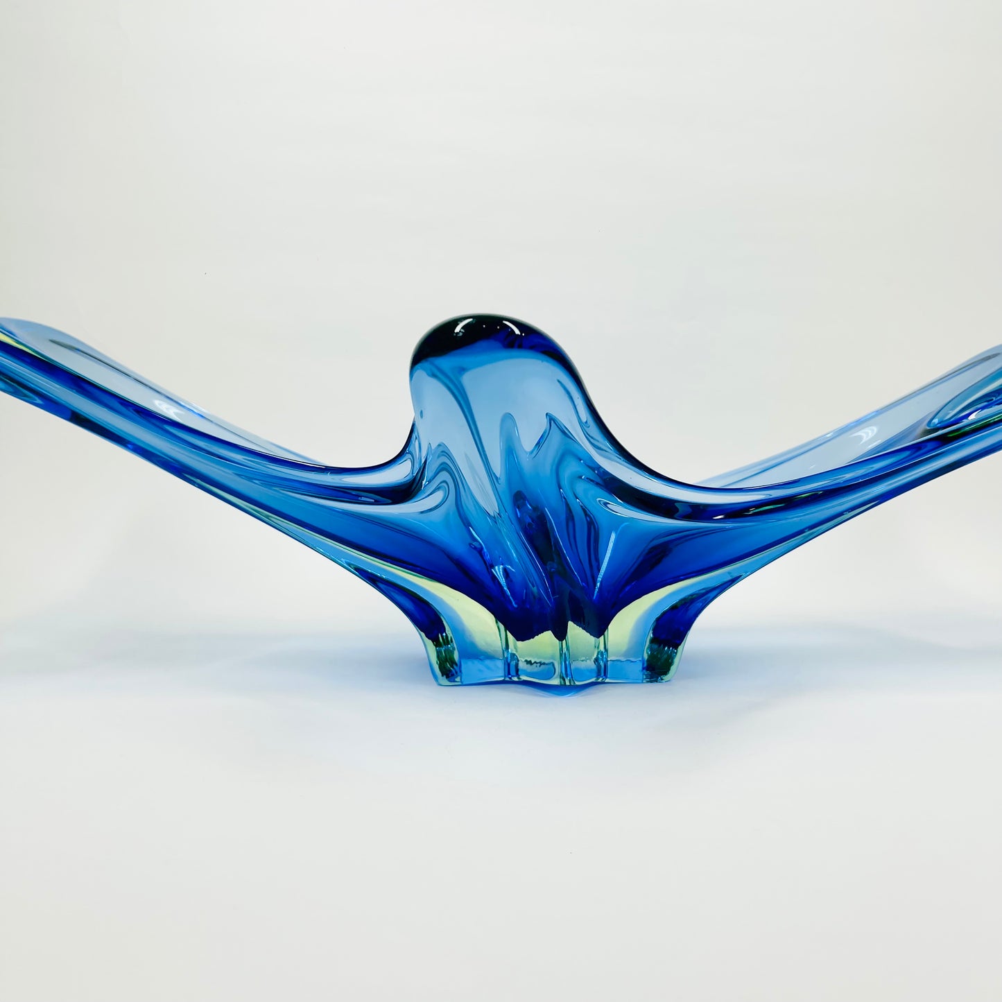 1940s URANIUM MURANO BLUE SOMMERSO GLASS BOWL